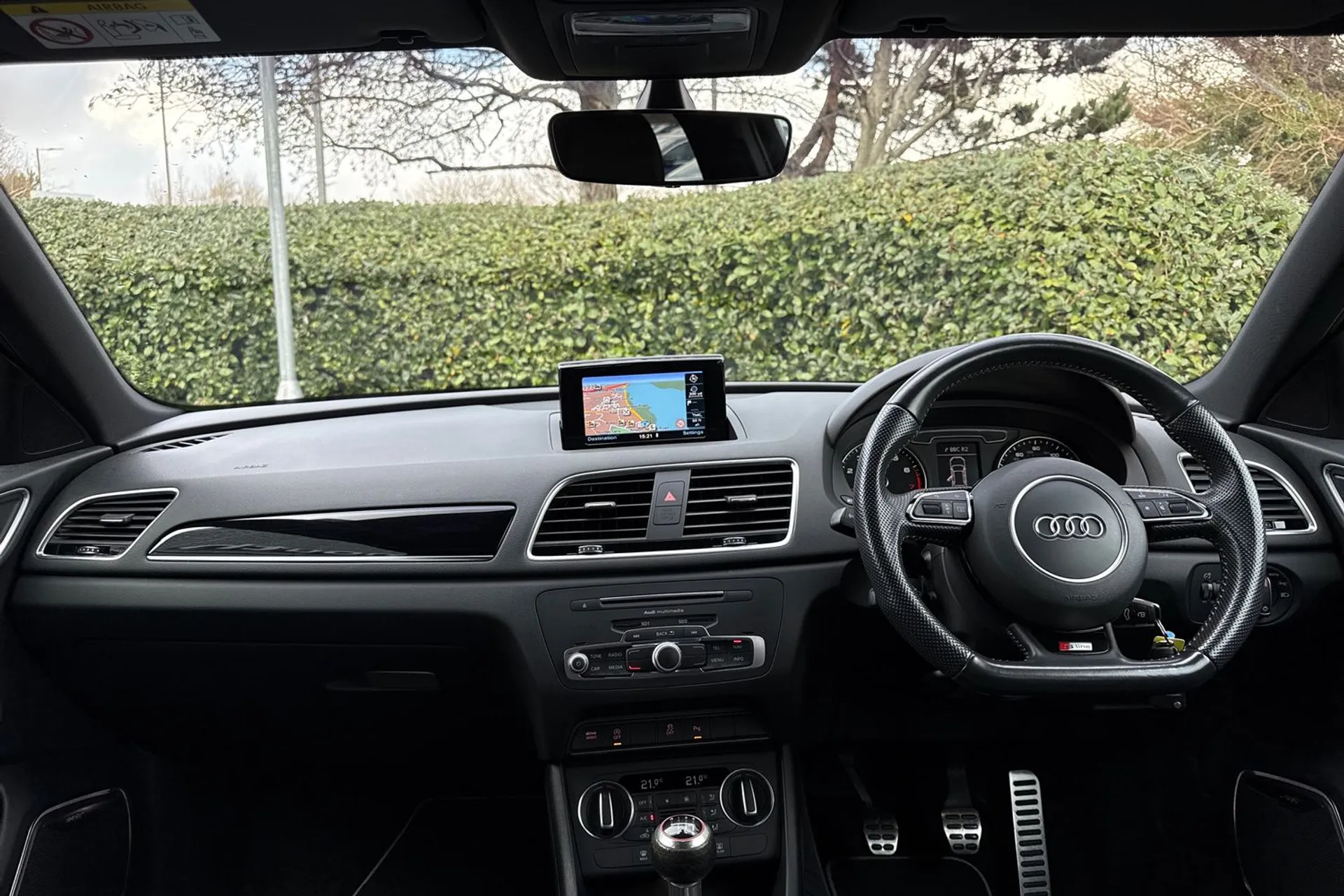 Audi Q3 thumbnail image number 3