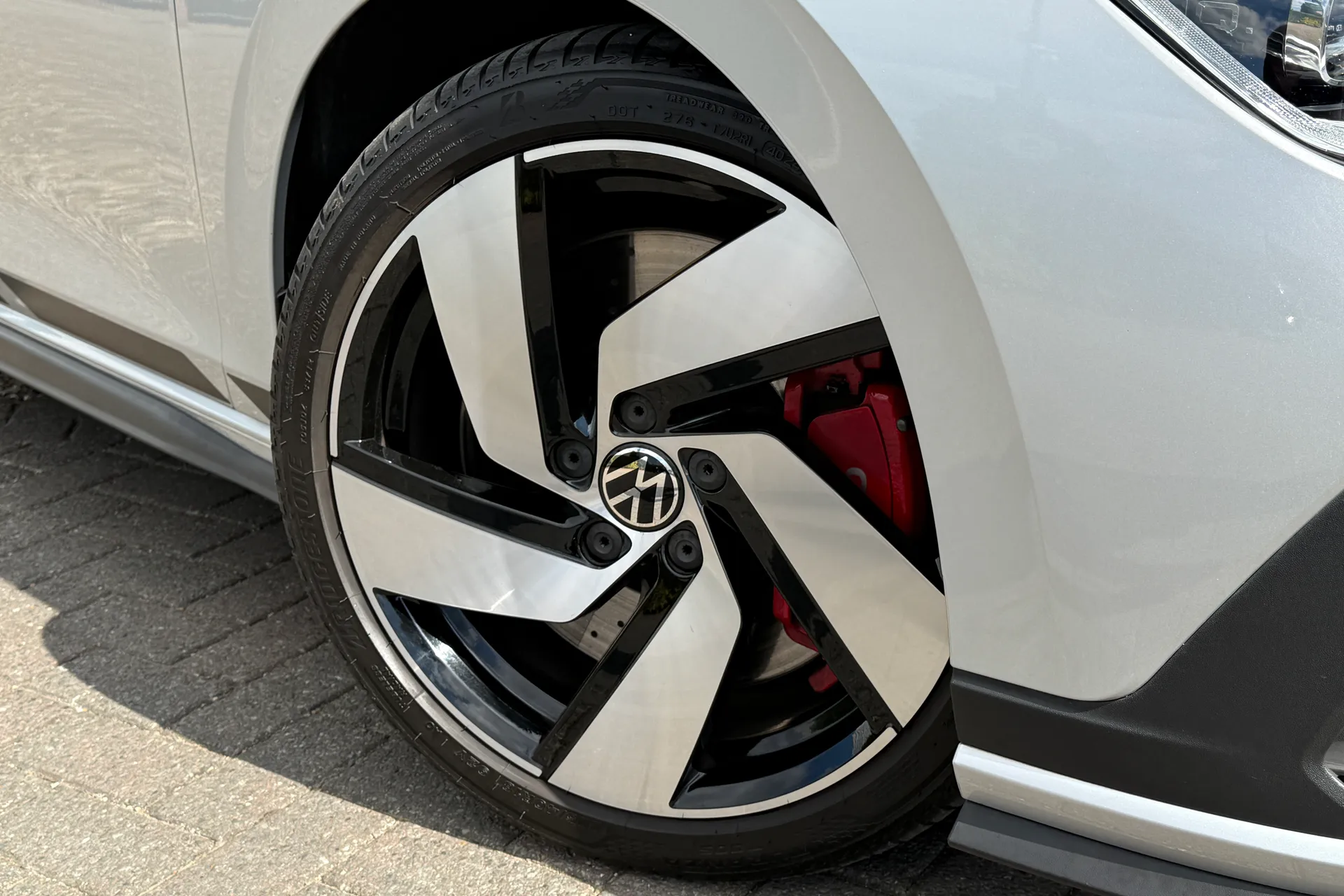 VOLKSWAGEN GOLF thumbnail image number 7