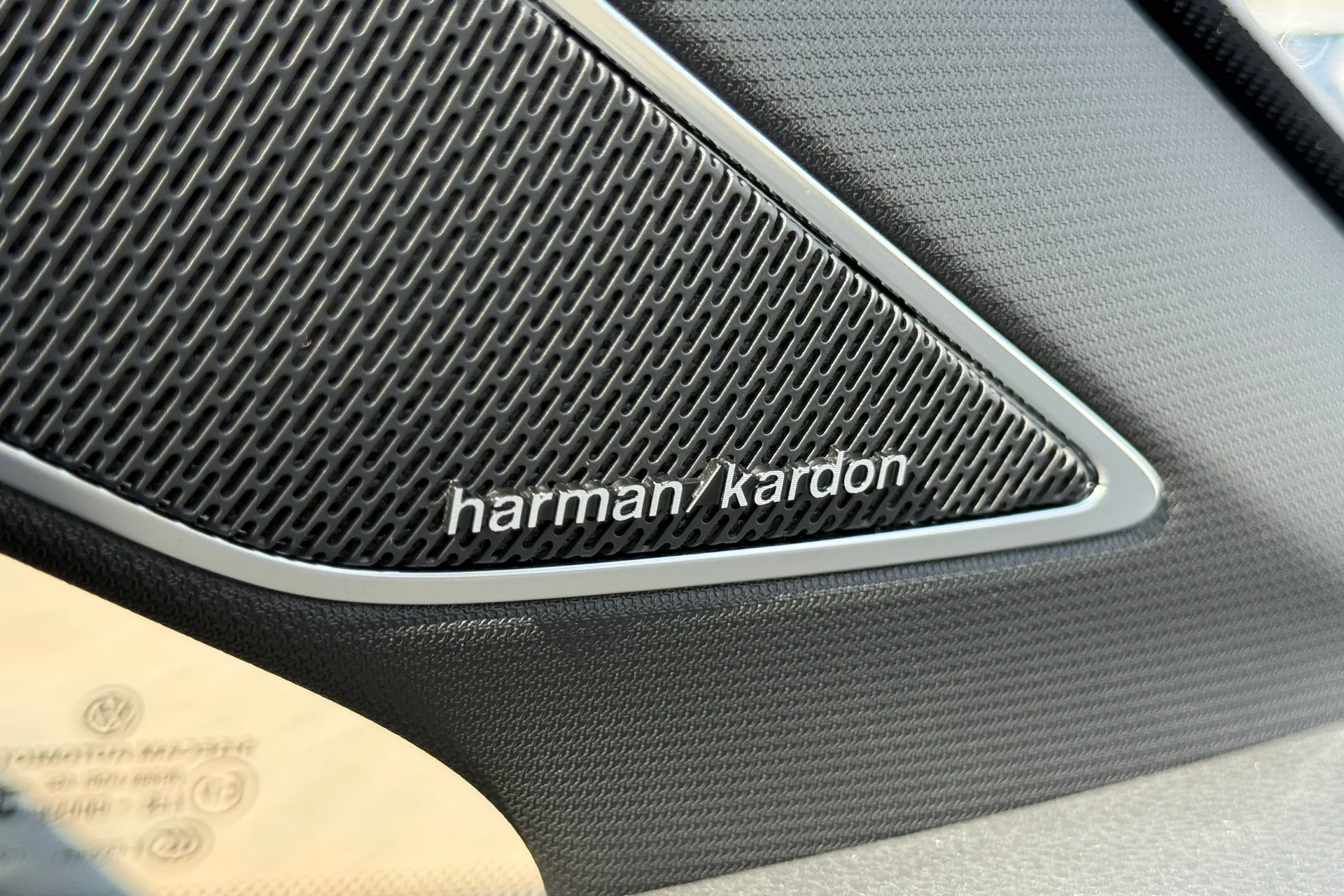 VOLKSWAGEN GOLF thumbnail image number 17
