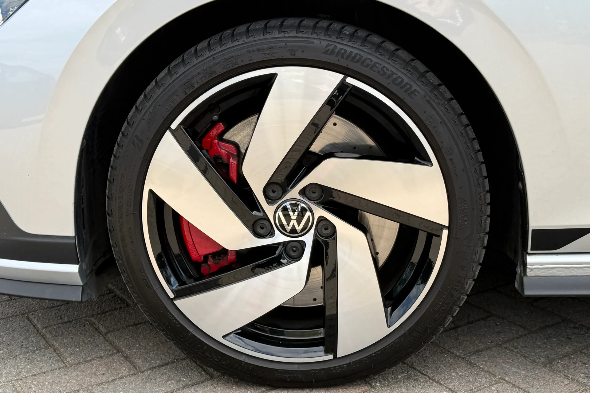 VOLKSWAGEN GOLF thumbnail image number 50