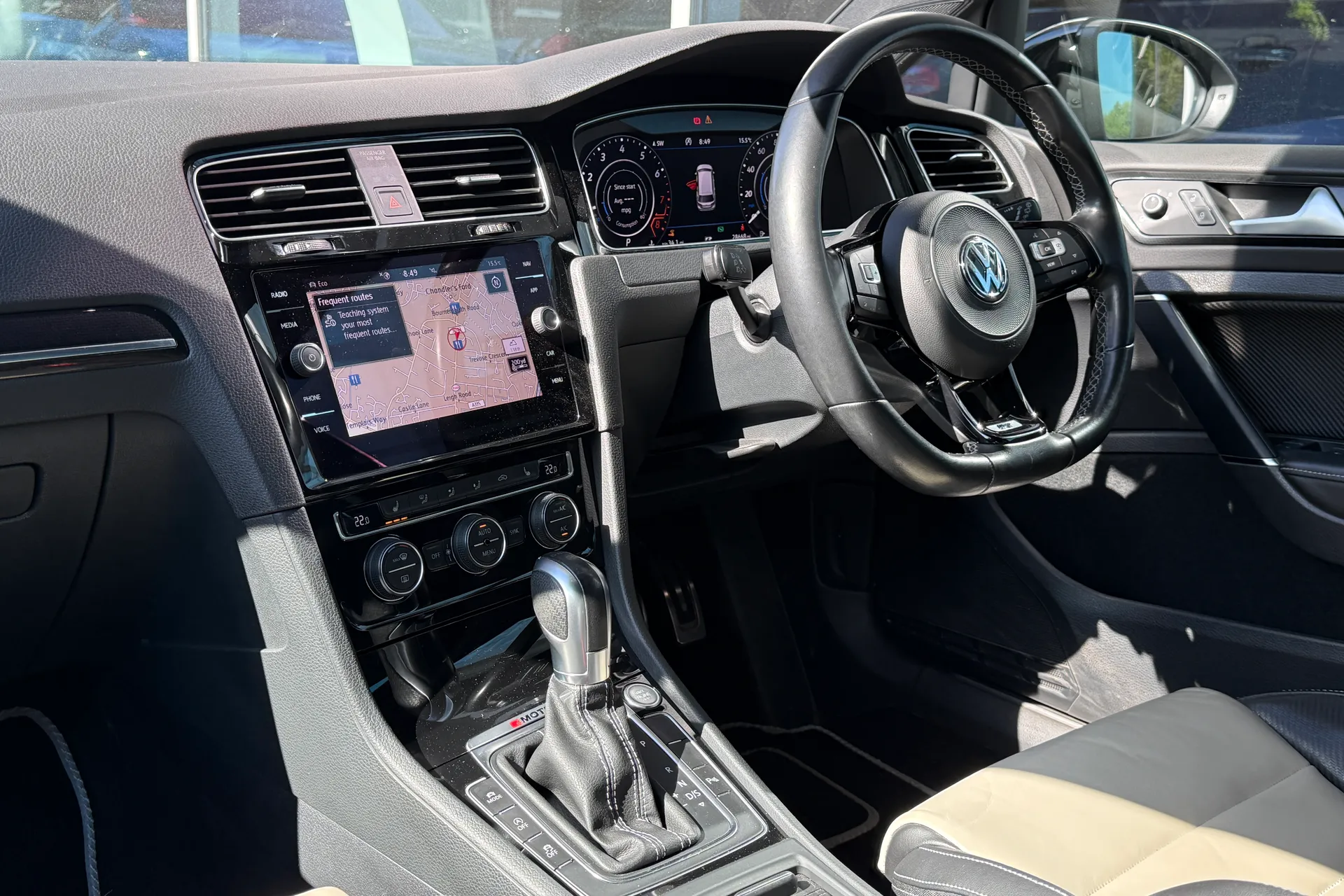 VOLKSWAGEN GOLF thumbnail image number 53