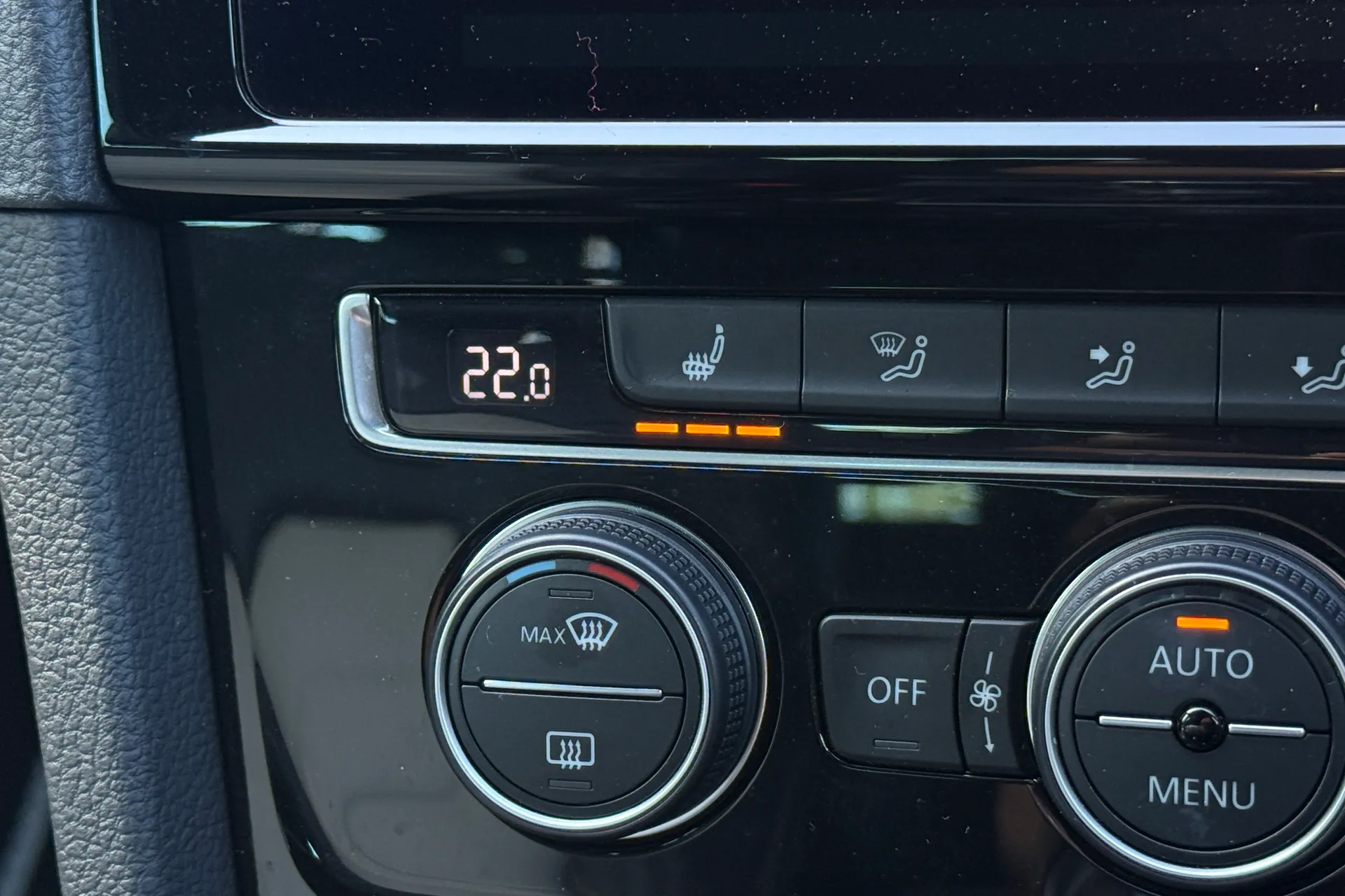 VOLKSWAGEN GOLF thumbnail image number 8