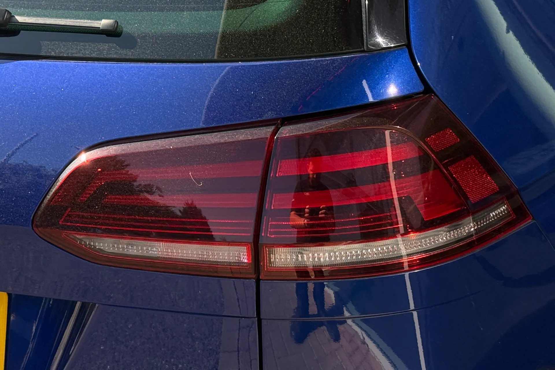 VOLKSWAGEN GOLF thumbnail image number 48