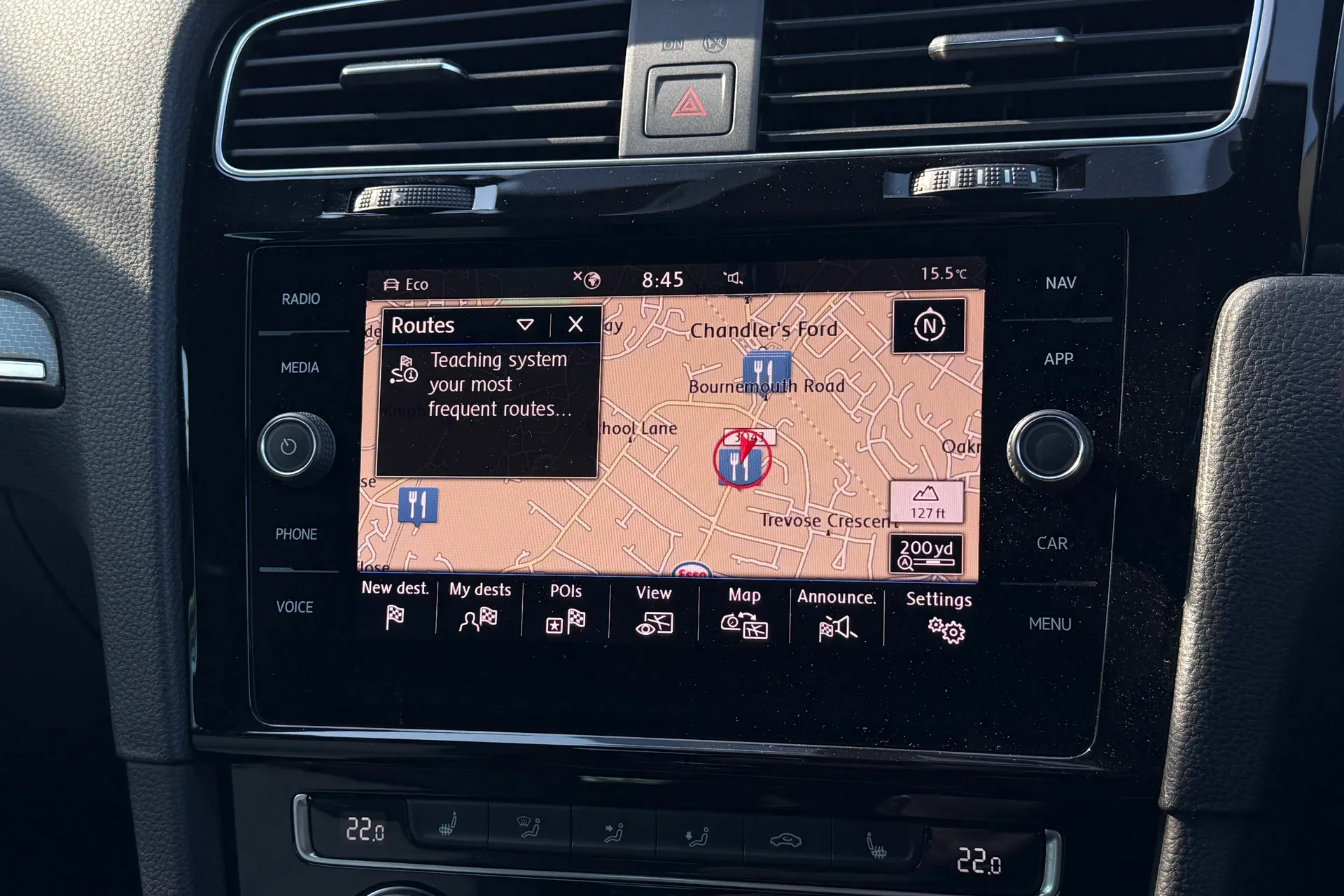 VOLKSWAGEN GOLF thumbnail image number 4