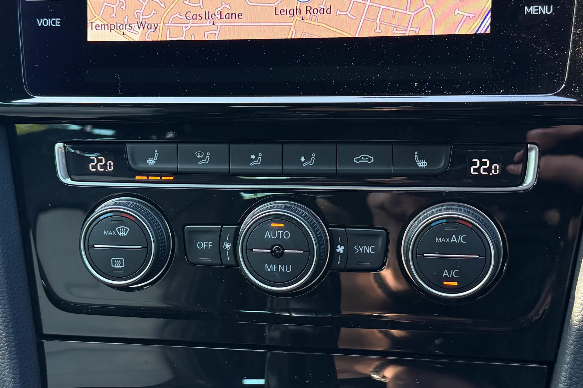 VOLKSWAGEN GOLF thumbnail image number 21