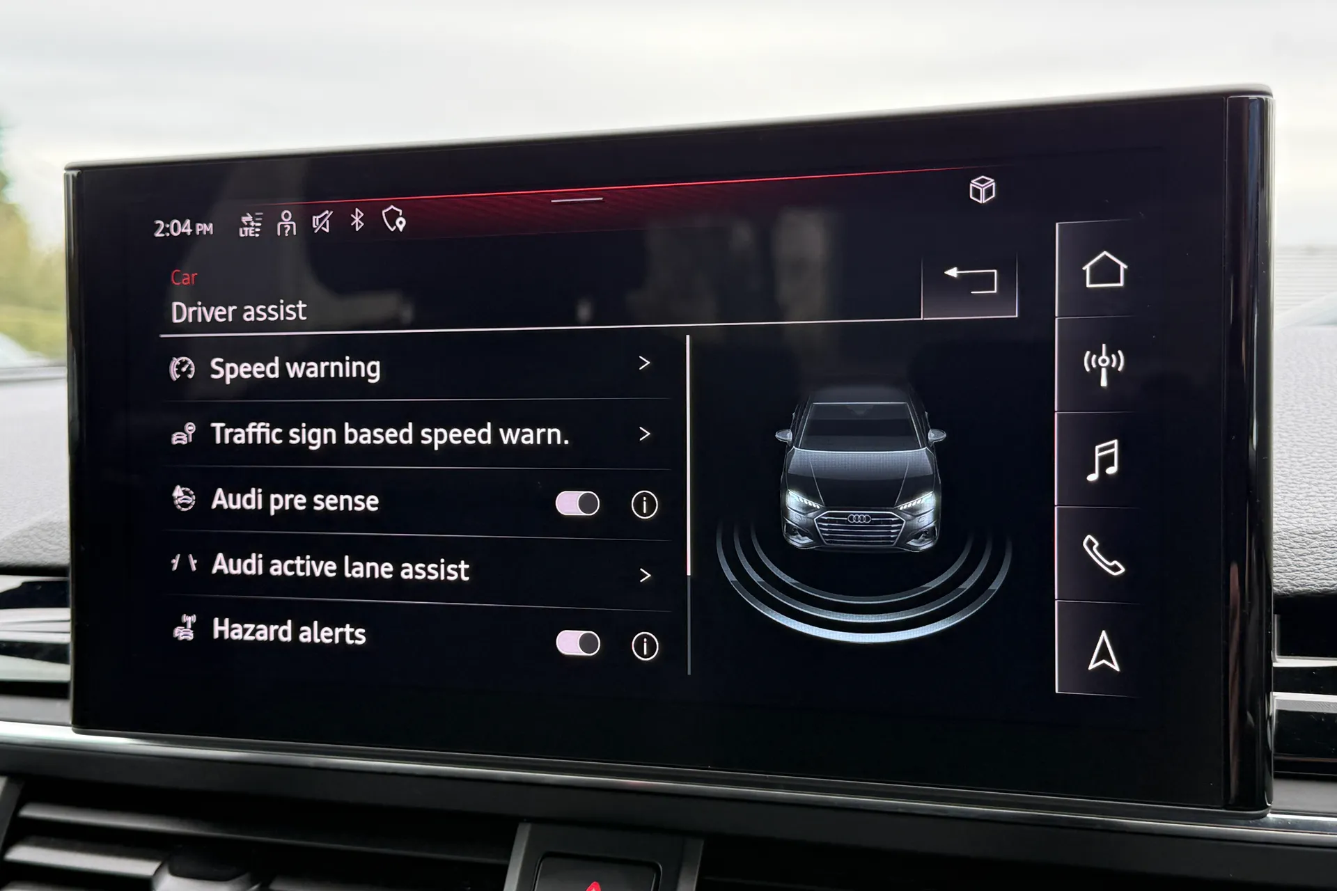 Audi A4 thumbnail image number 9