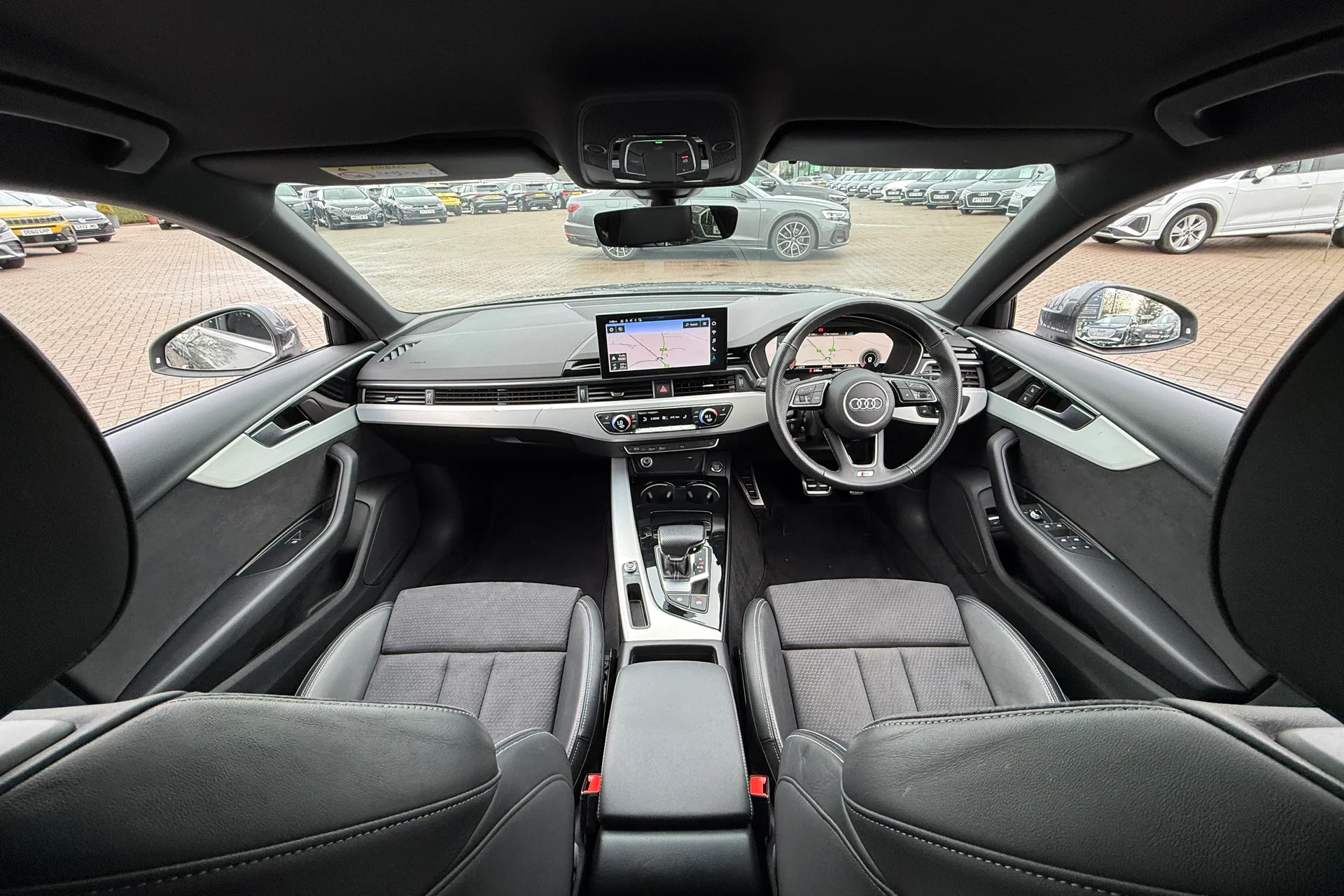 Audi A4 thumbnail image number 3