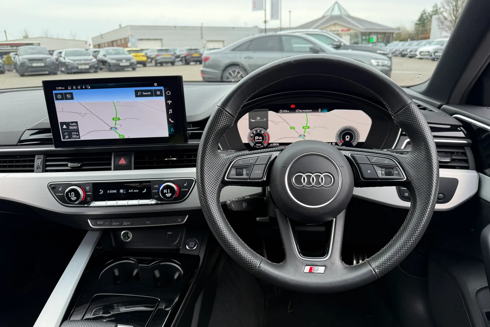 Audi A4 thumbnail image number 6