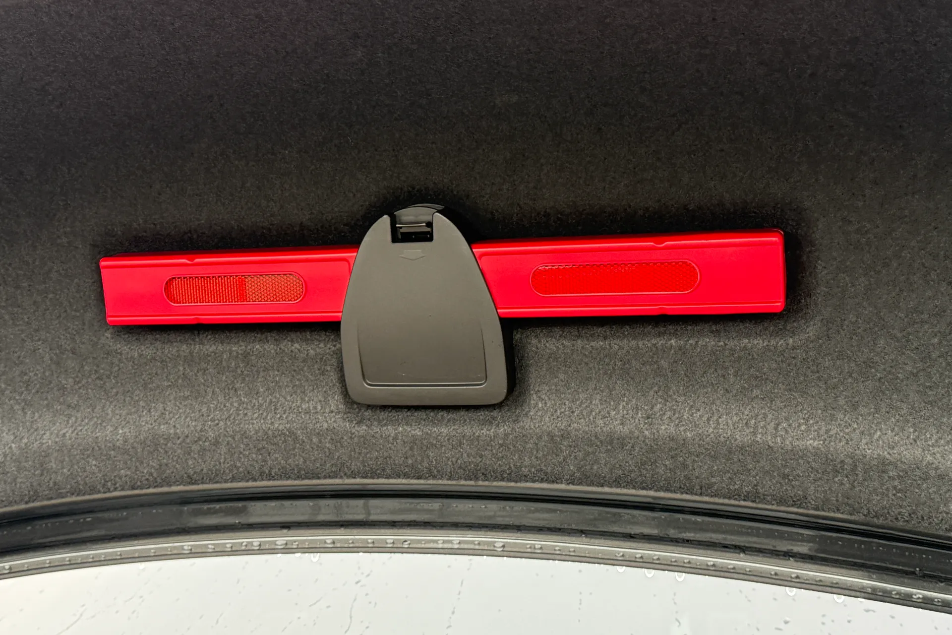 Audi A4 thumbnail image number 33