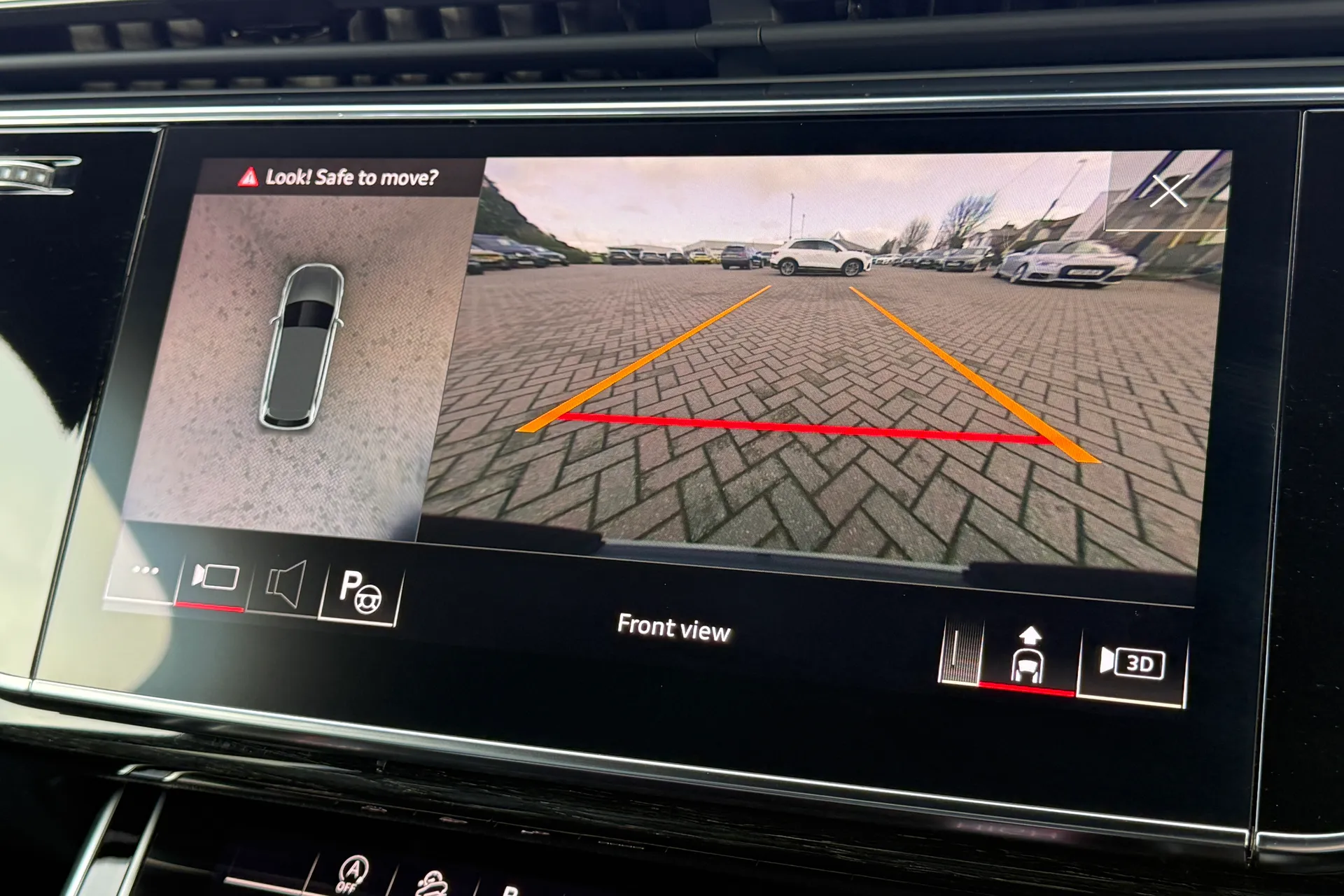 Audi Q7 thumbnail image number 8