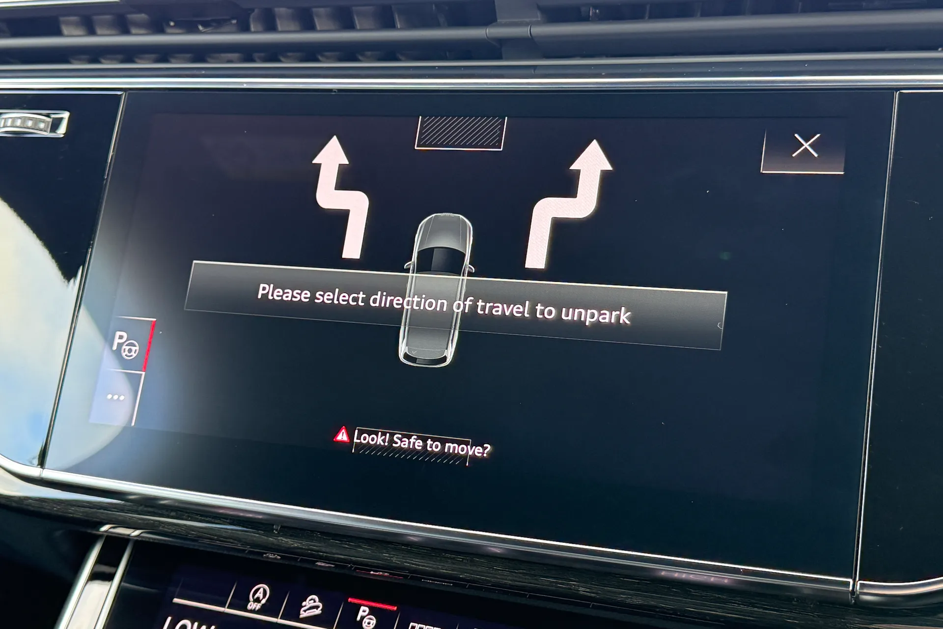 Audi Q7 thumbnail image number 9