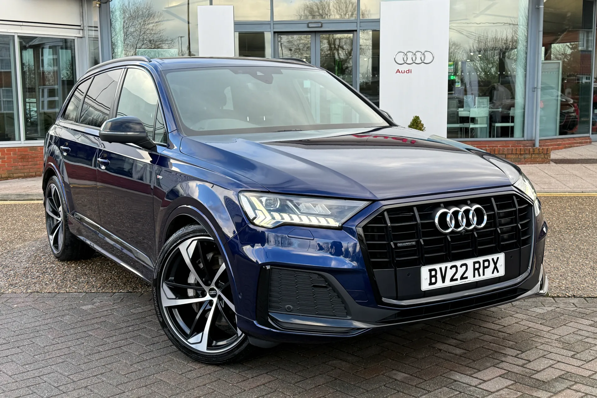 Audi Q7 thumbnail image number 28