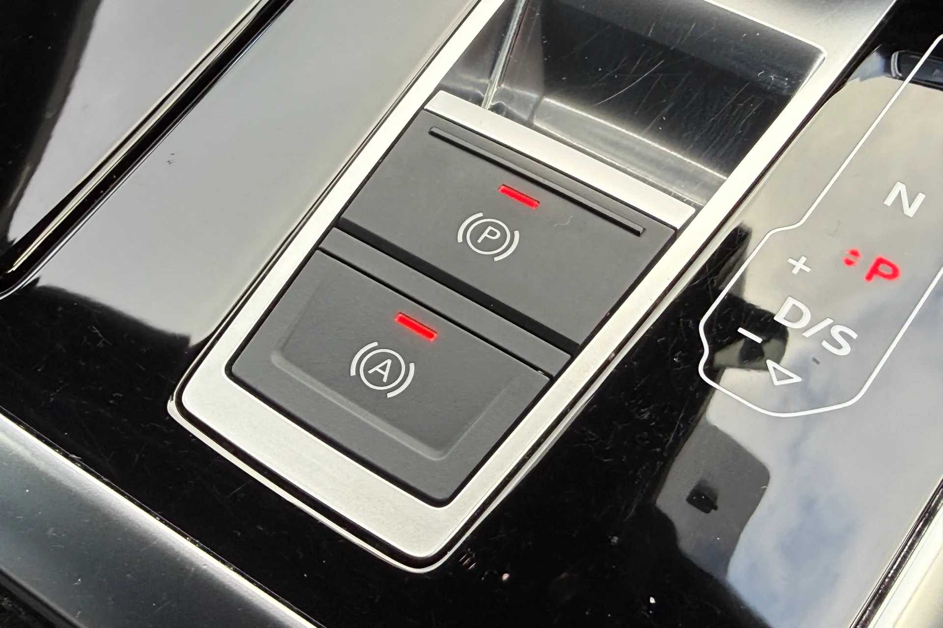 Audi Q7 thumbnail image number 45