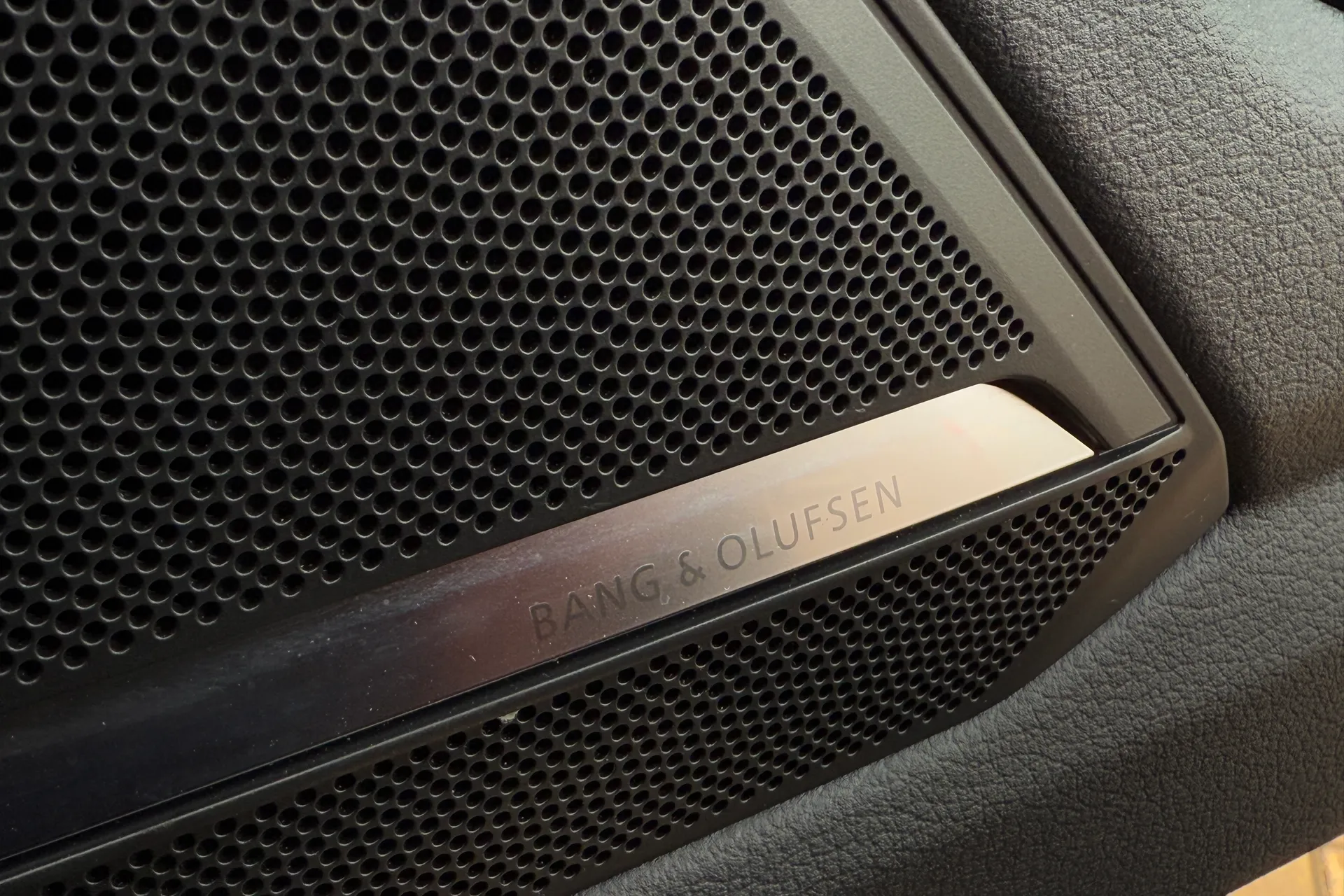 Audi A6 thumbnail image number 8