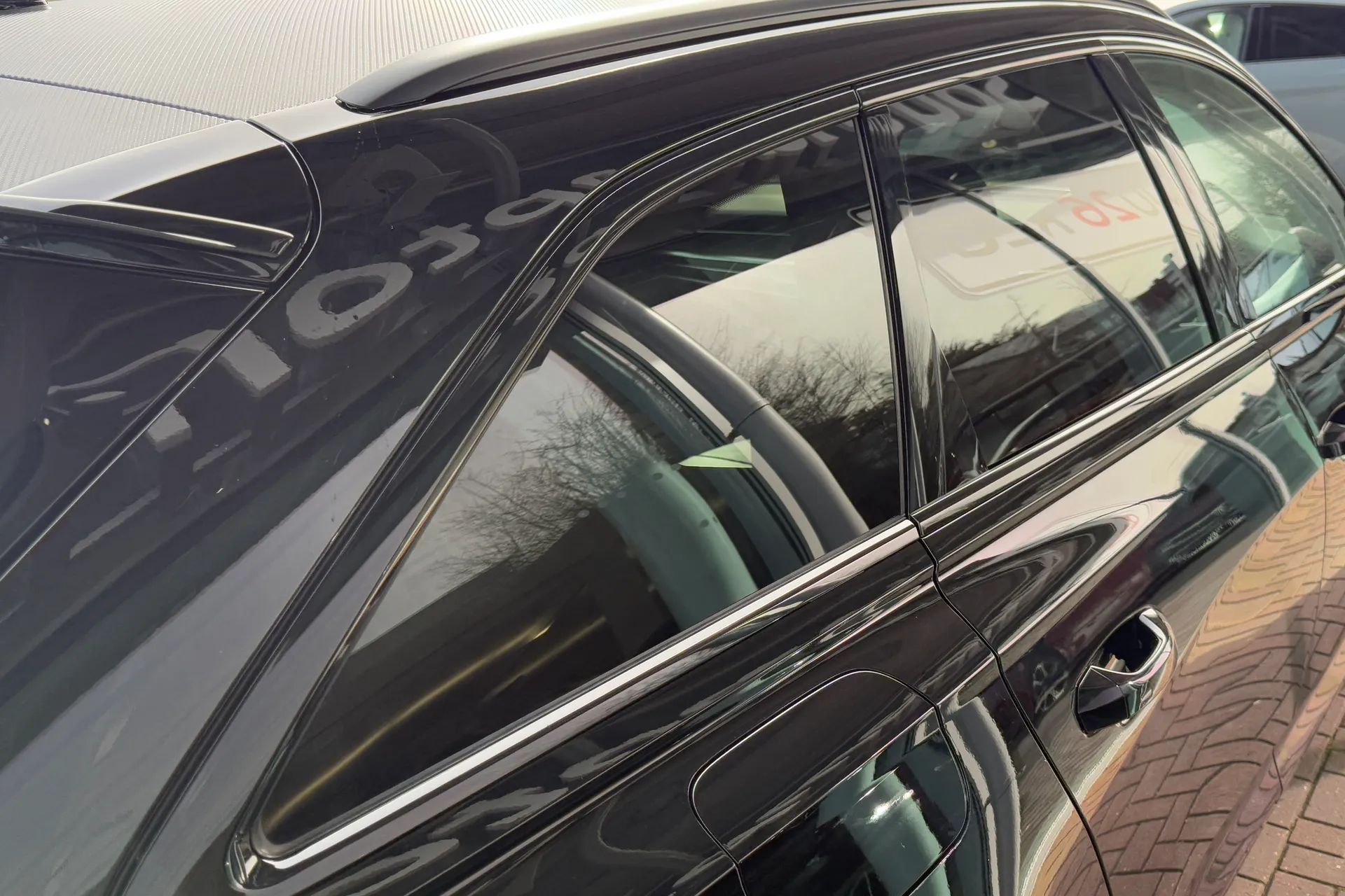 Audi A6 thumbnail image number 38