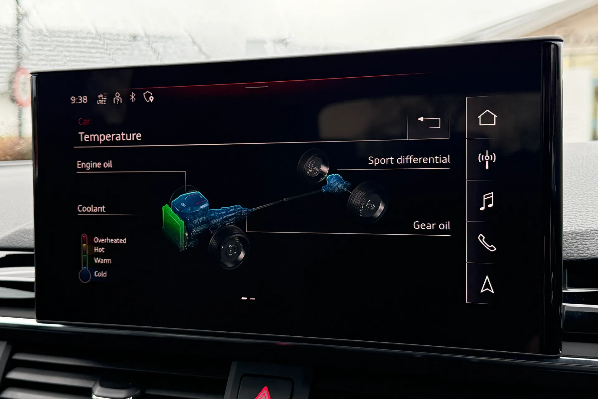 Audi RS4 thumbnail image number 10