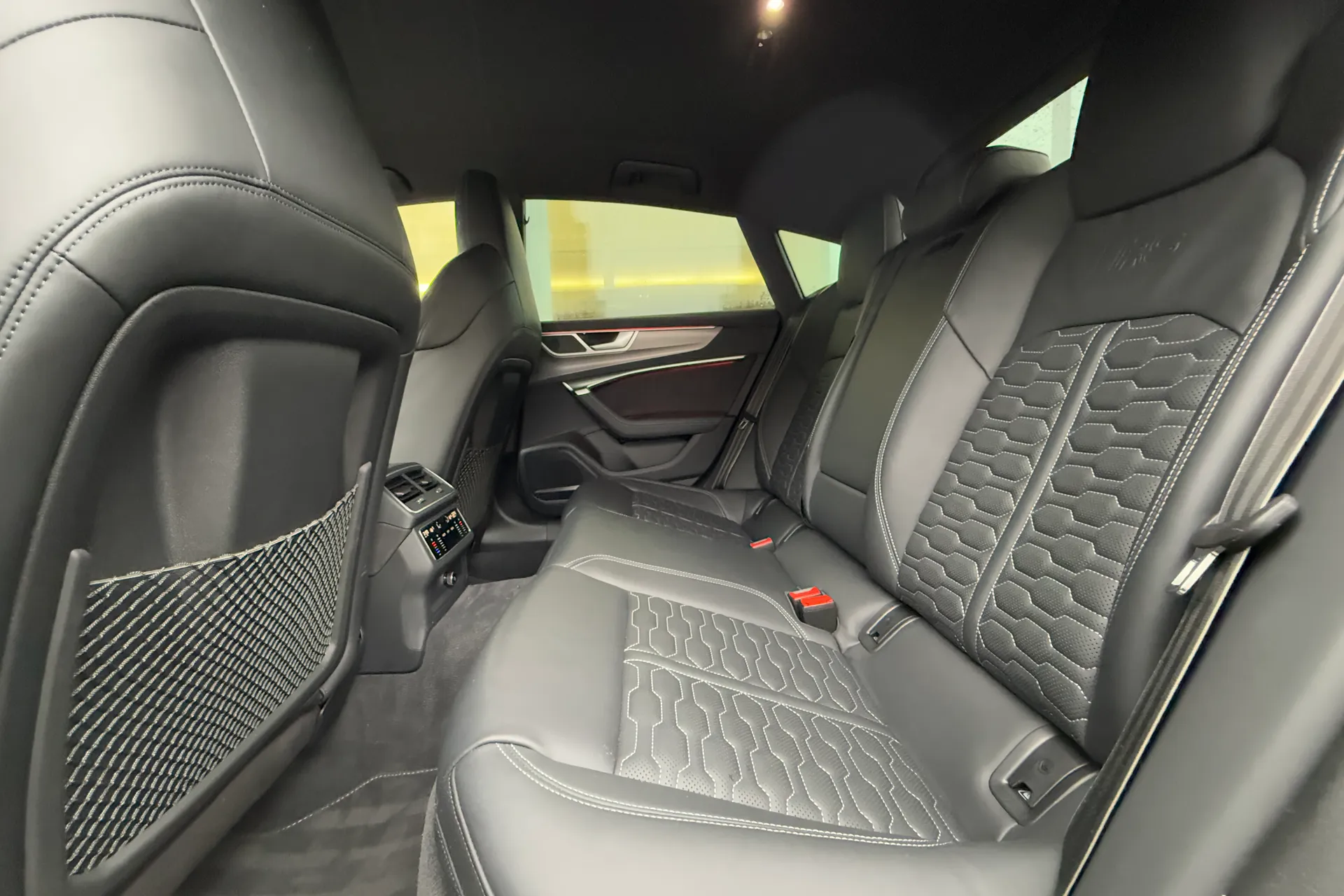 Audi RS 7 thumbnail image number 31