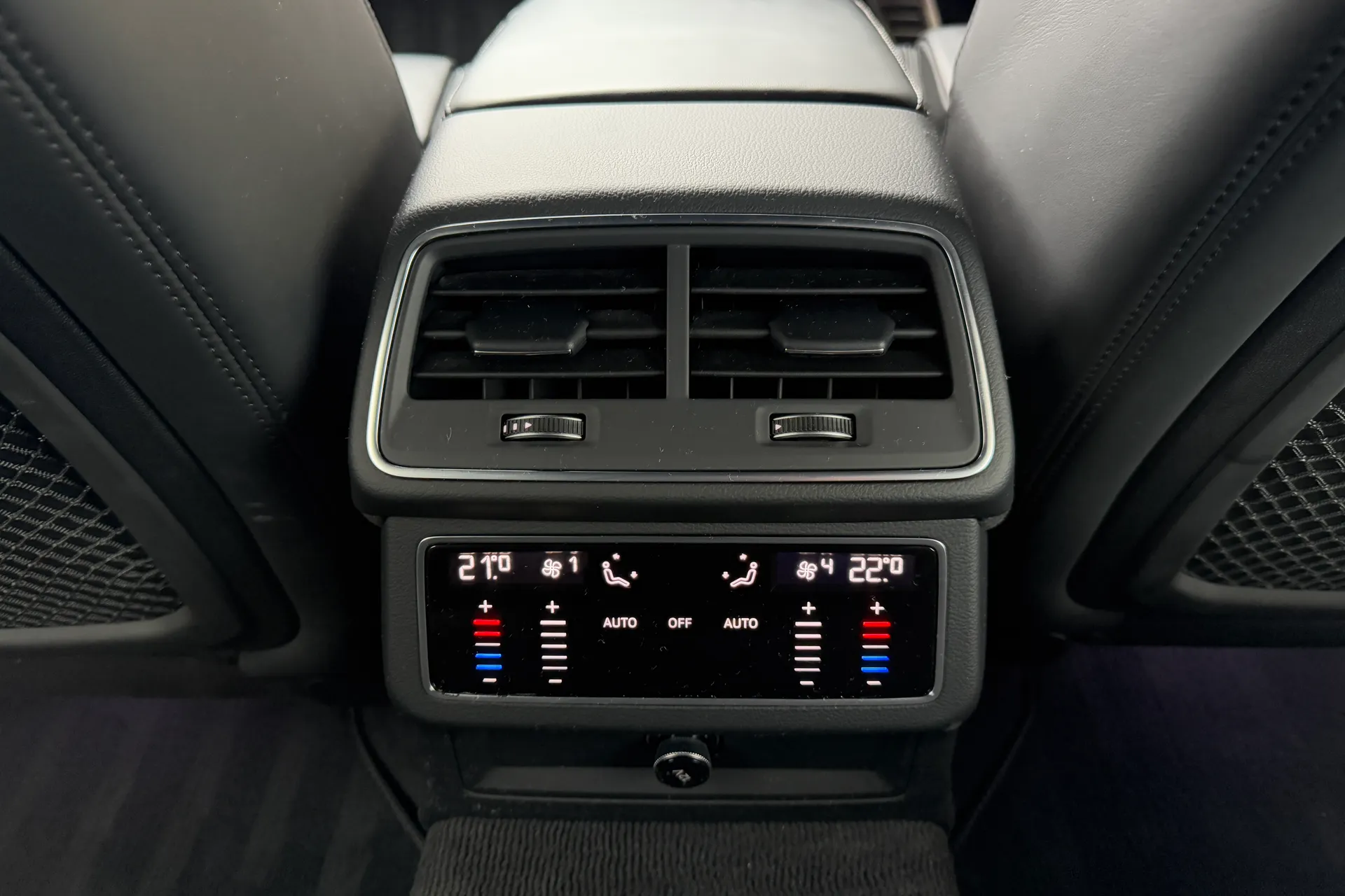 Audi RS 7 thumbnail image number 18