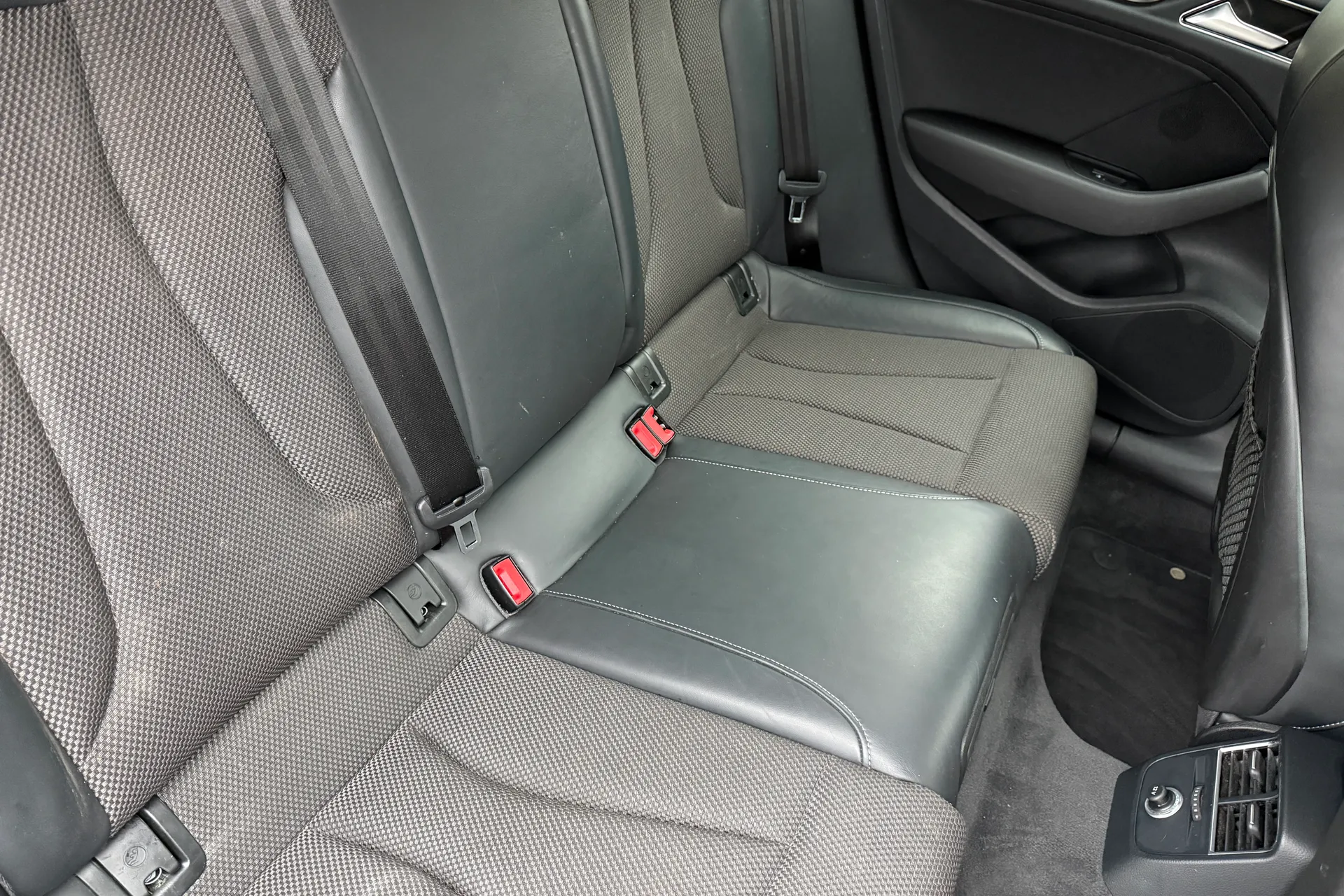 Audi A3 thumbnail image number 26