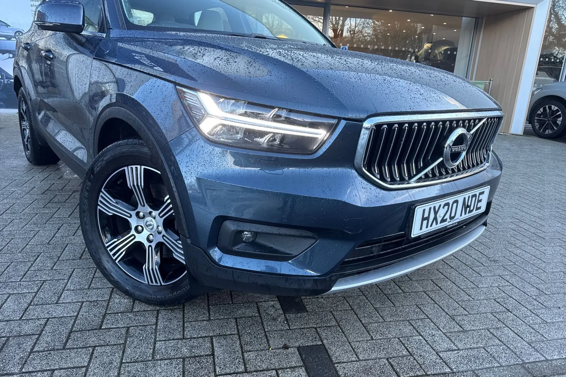 Volvo XC40 thumbnail image number 7