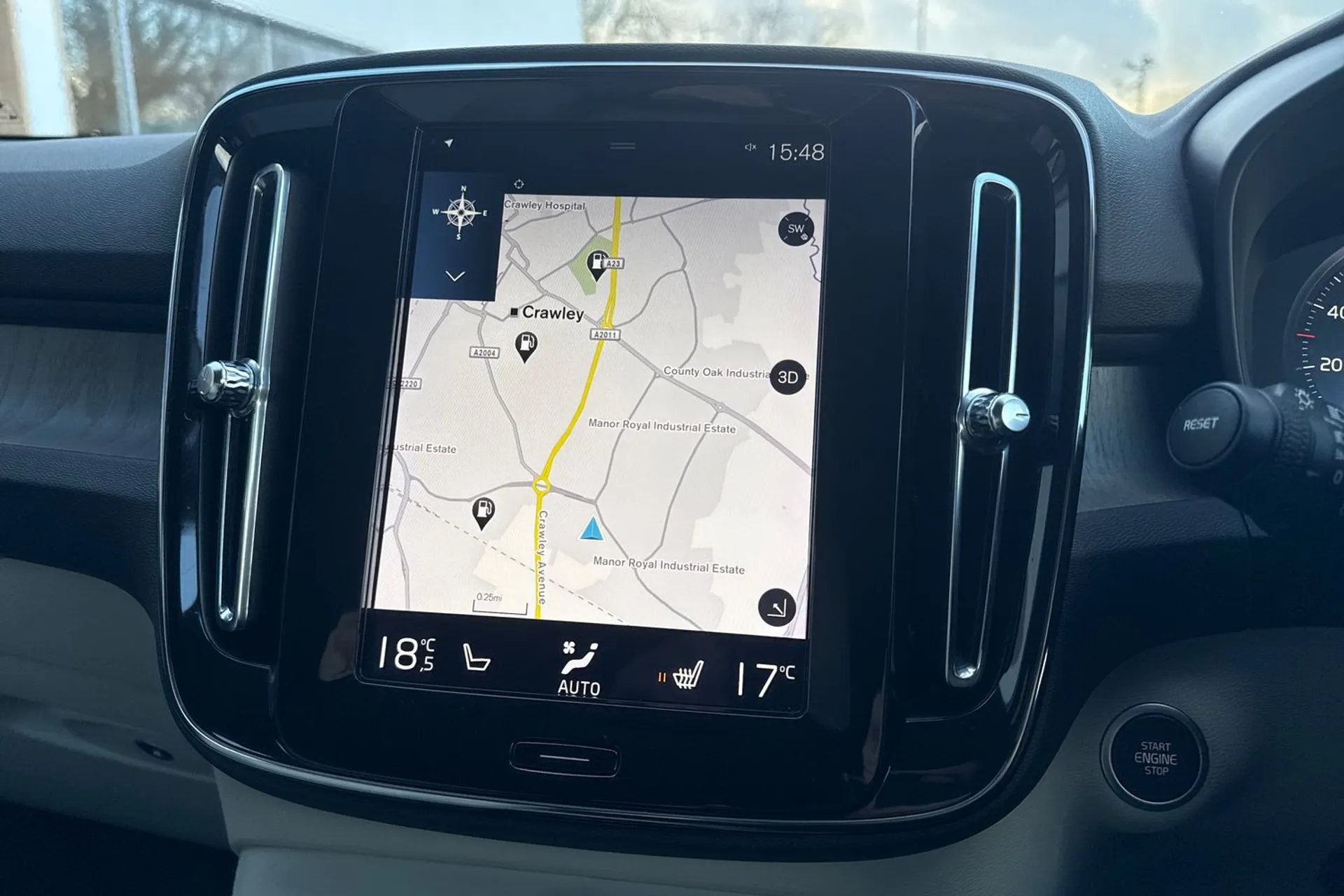 Volvo XC40 thumbnail image number 5