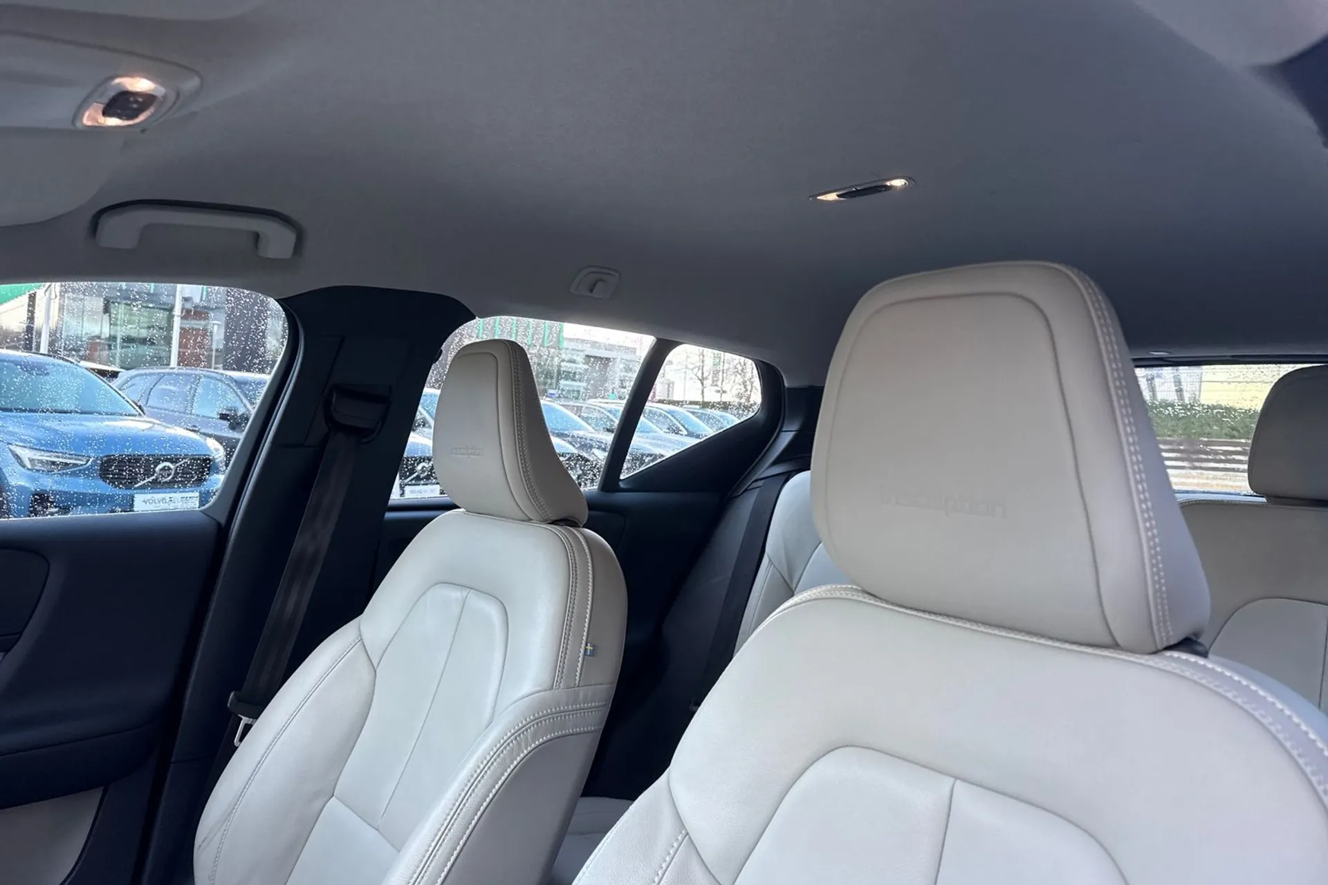 Volvo XC40 thumbnail image number 29