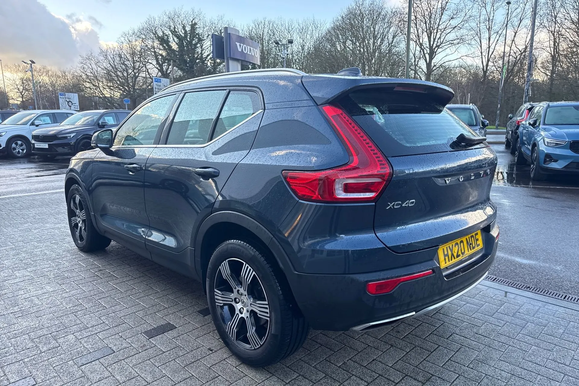 Volvo XC40 thumbnail image number 10