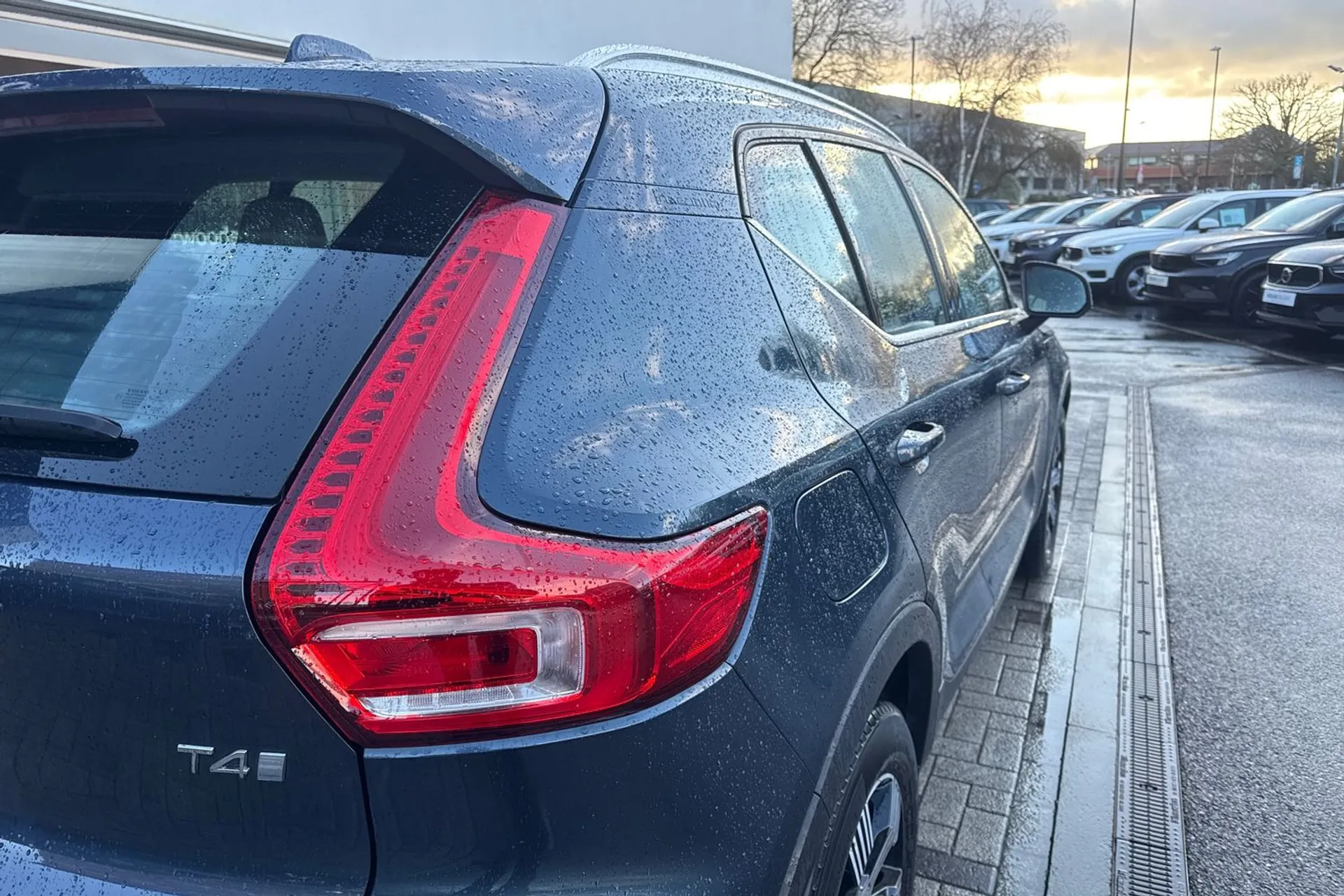 Volvo XC40 thumbnail image number 15