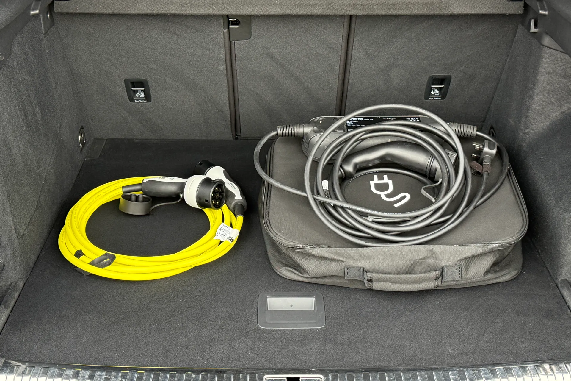 Audi Q3 thumbnail image number 34