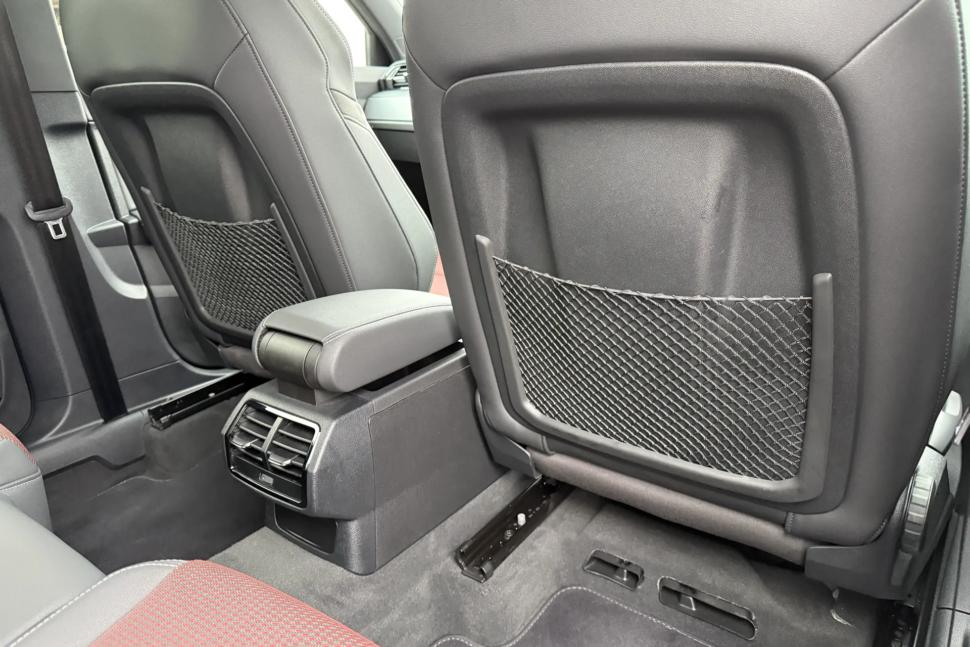 Audi Q3 thumbnail image number 47