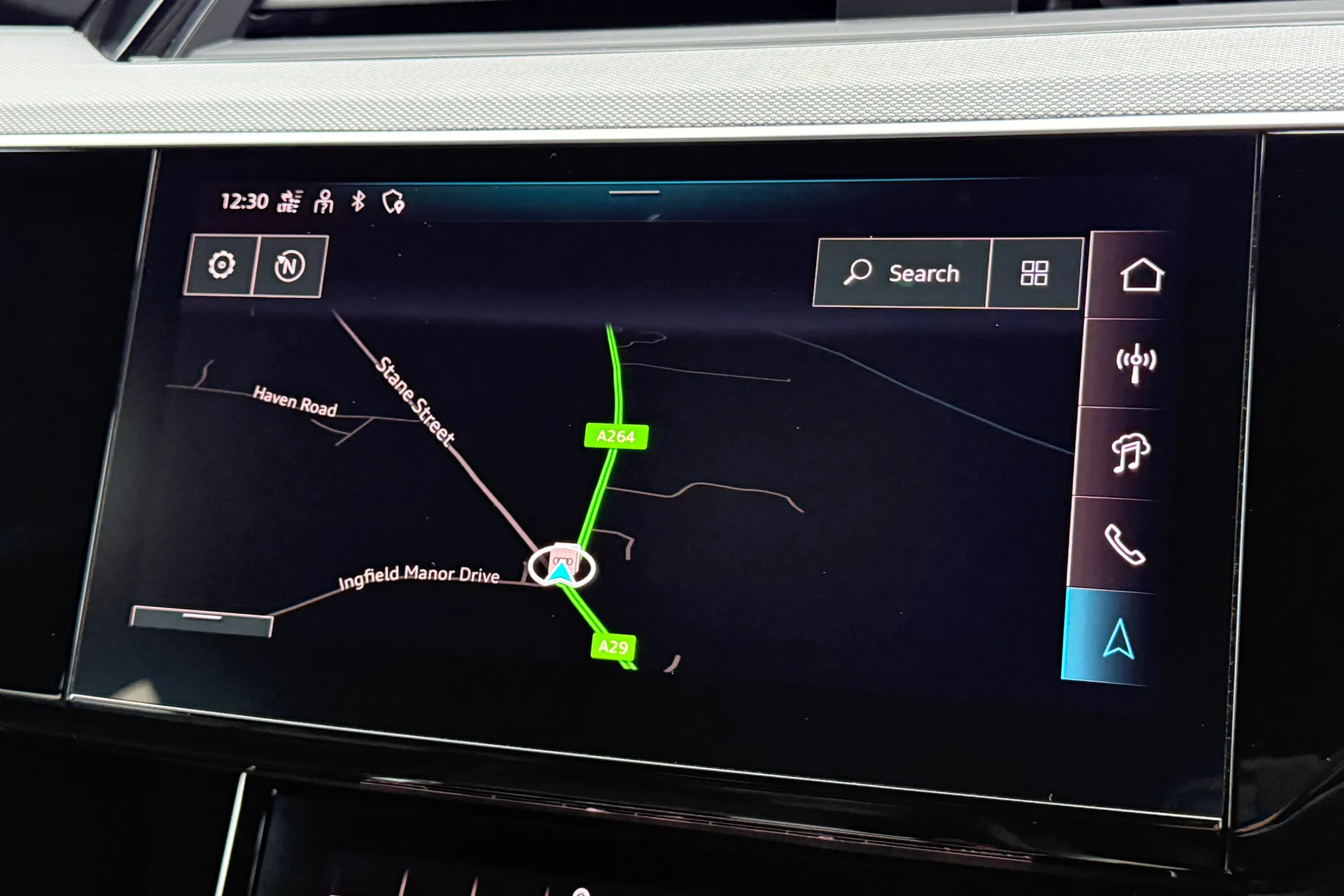 Audi Q8 thumbnail image number 5