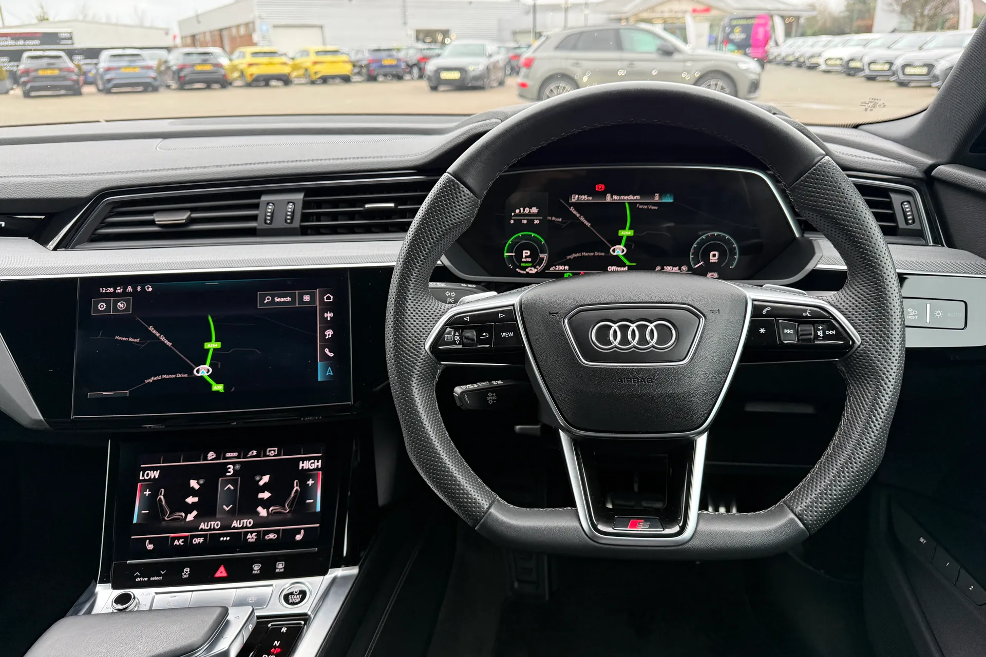 Audi Q8 thumbnail image number 6