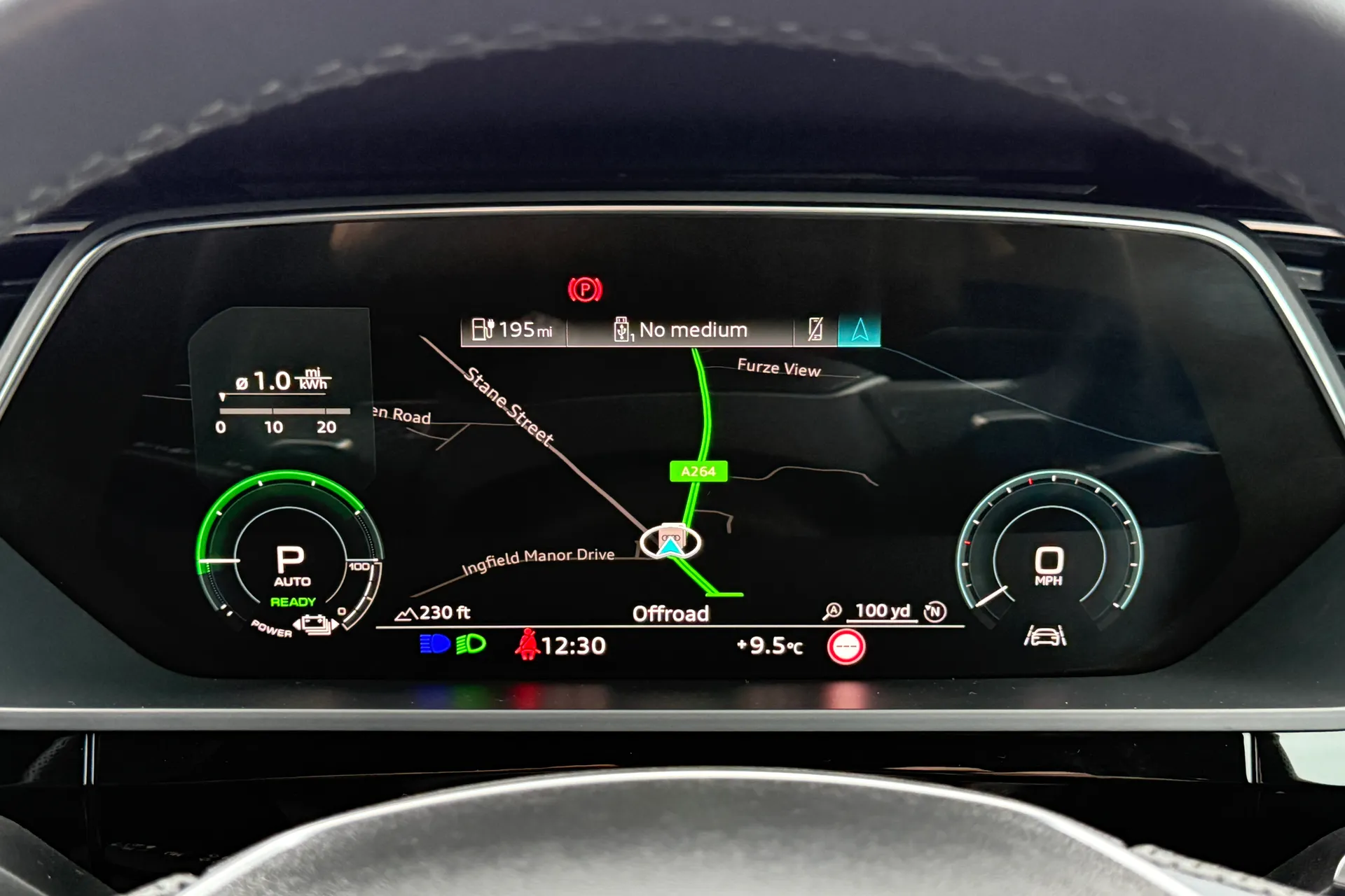 Audi Q8 thumbnail image number 13