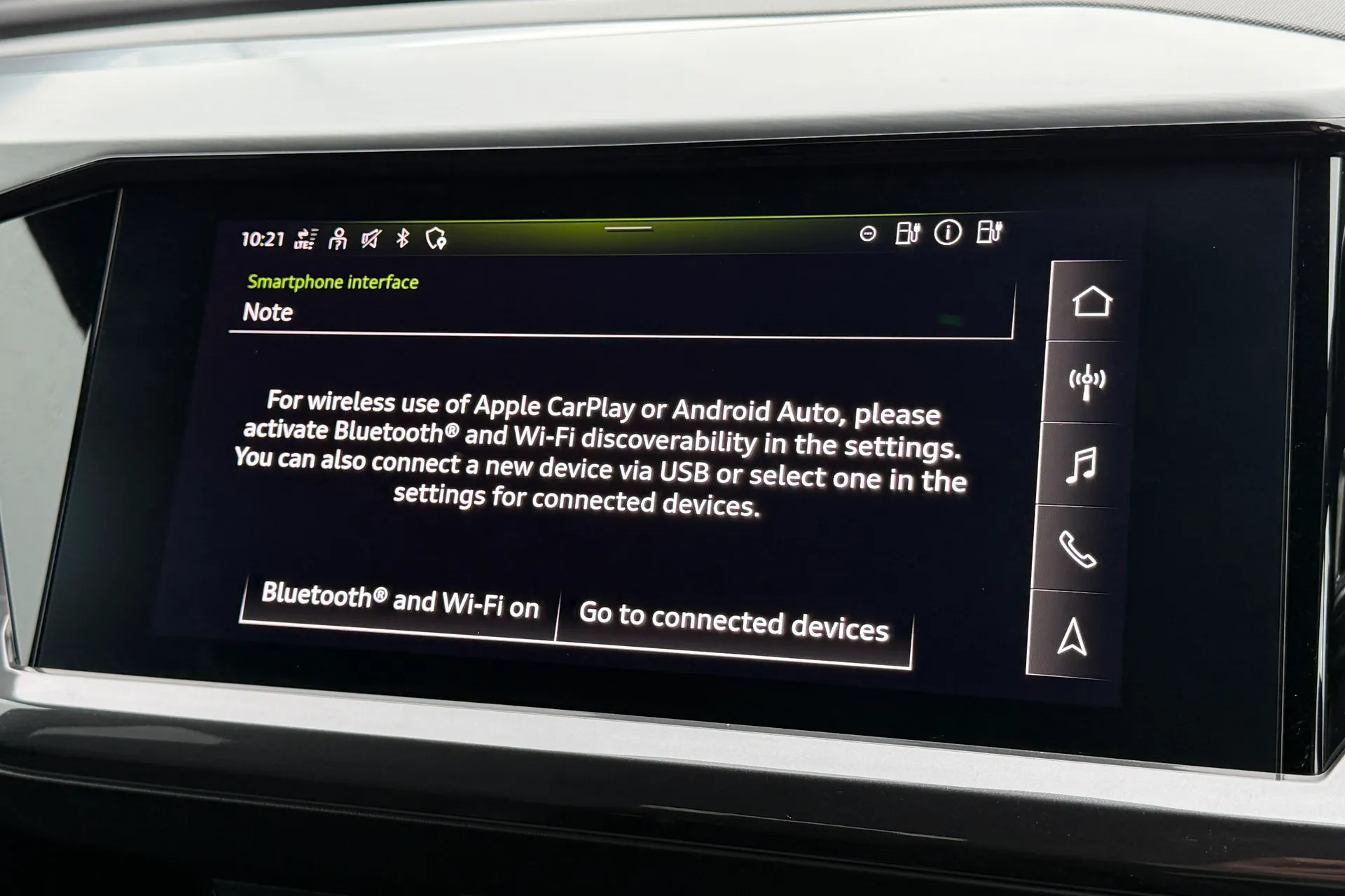 Audi Q4 thumbnail image number 10