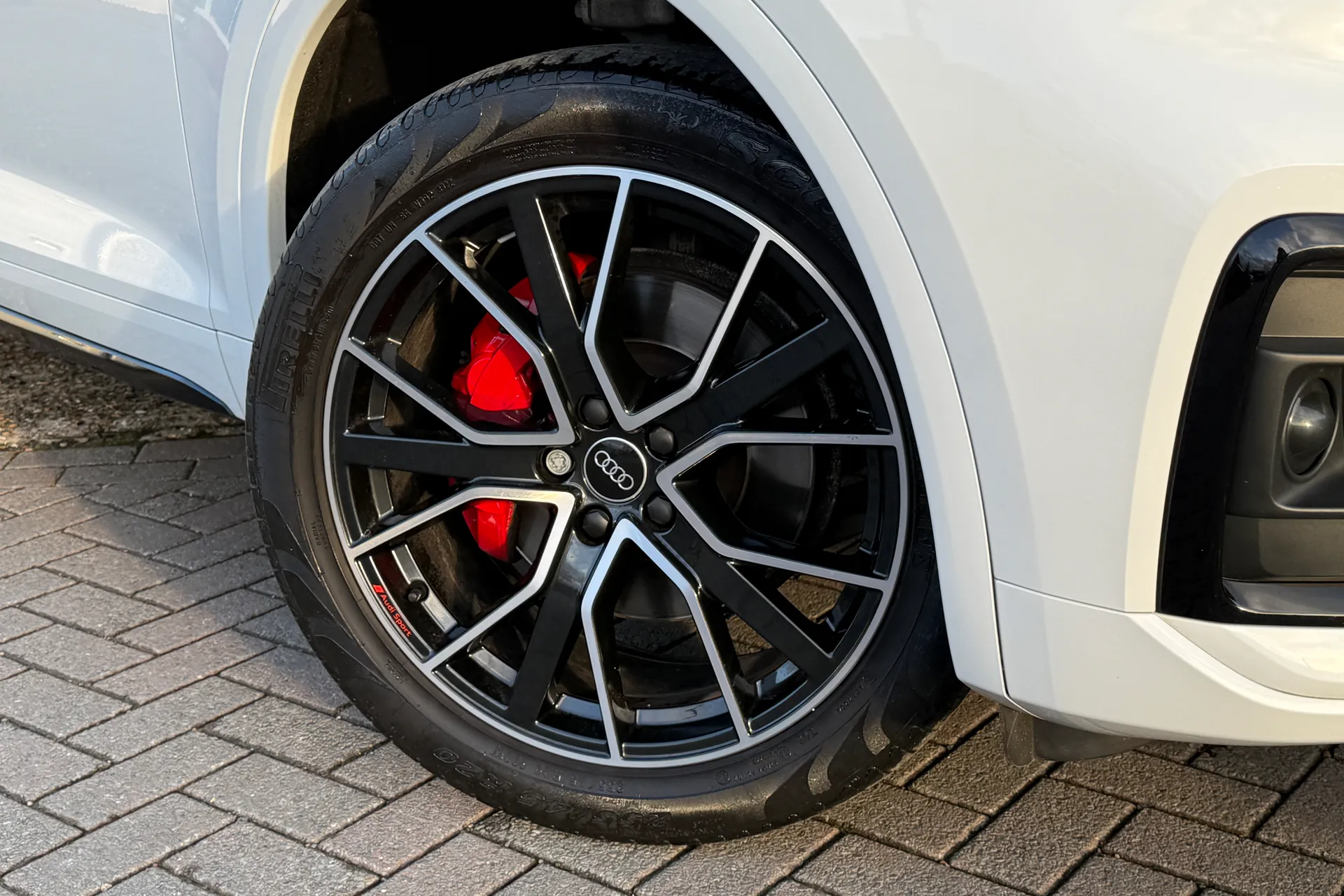 Audi Q5 thumbnail image number 8