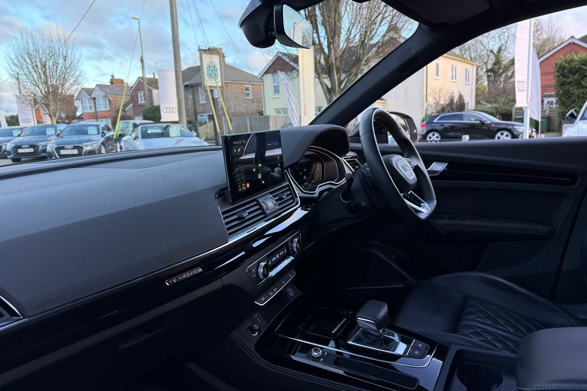 Audi Q5 thumbnail image number 30