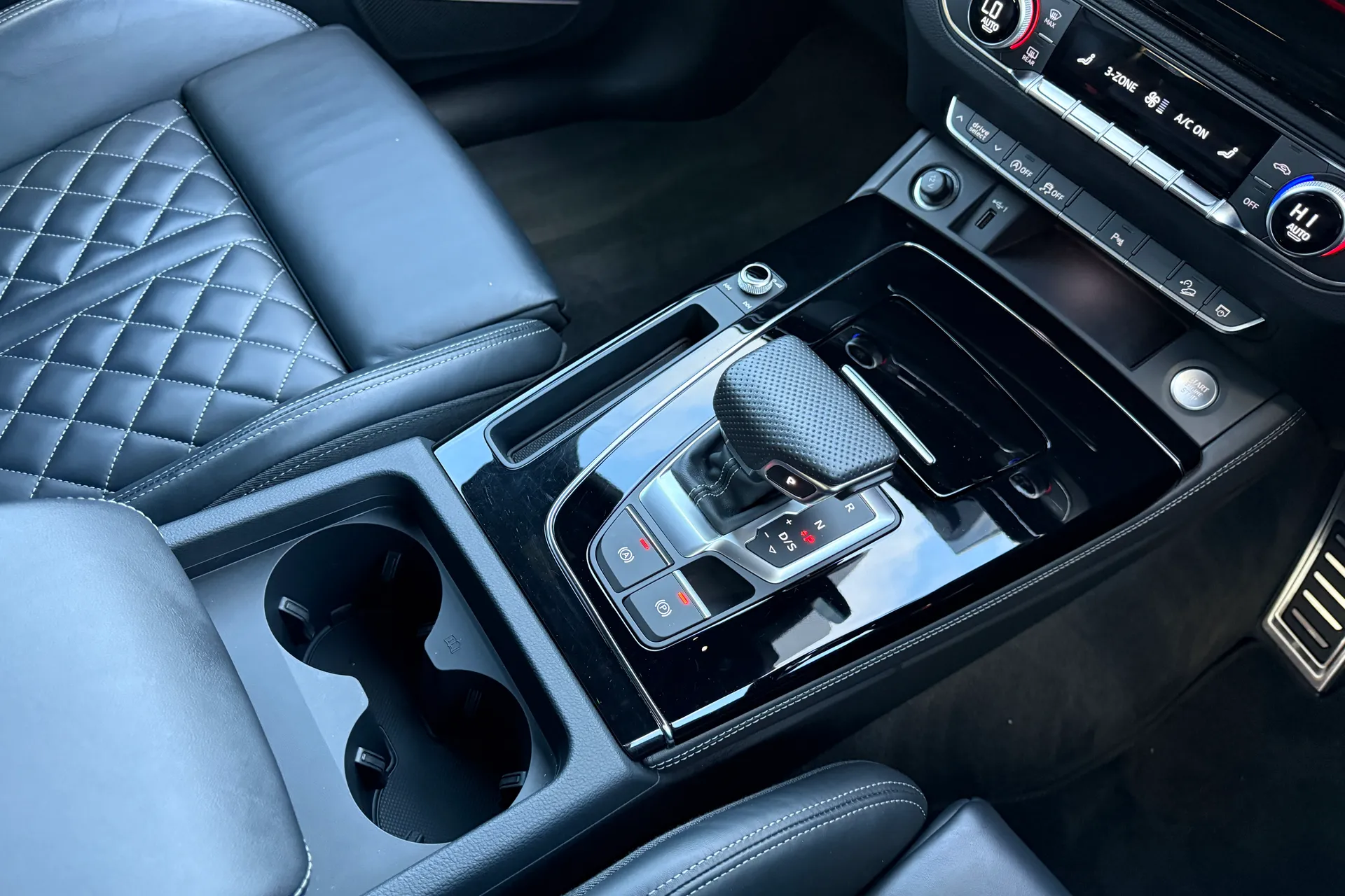 Audi Q5 thumbnail image number 41