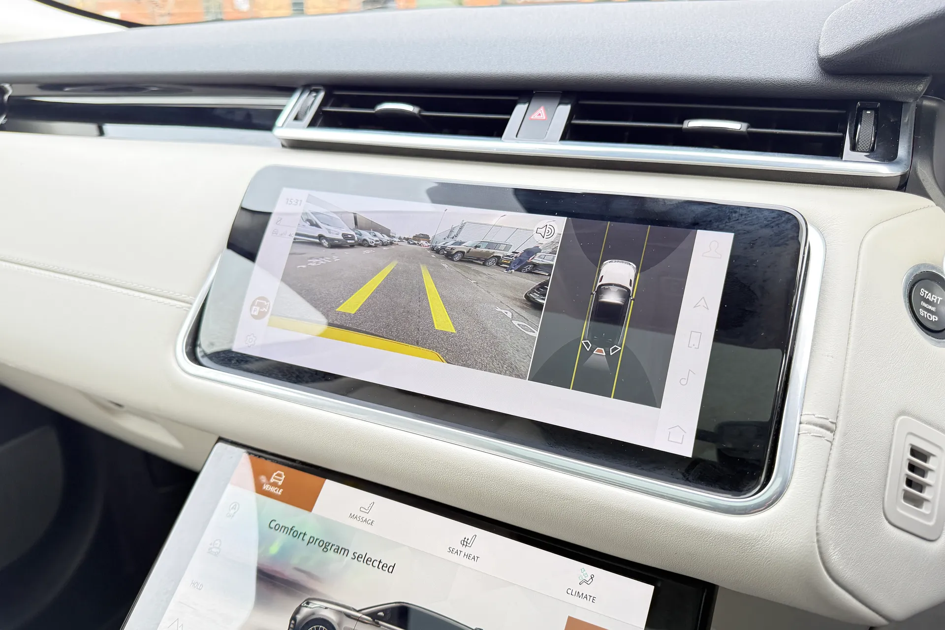 LAND ROVER RANGE ROVER VELAR thumbnail image number 6