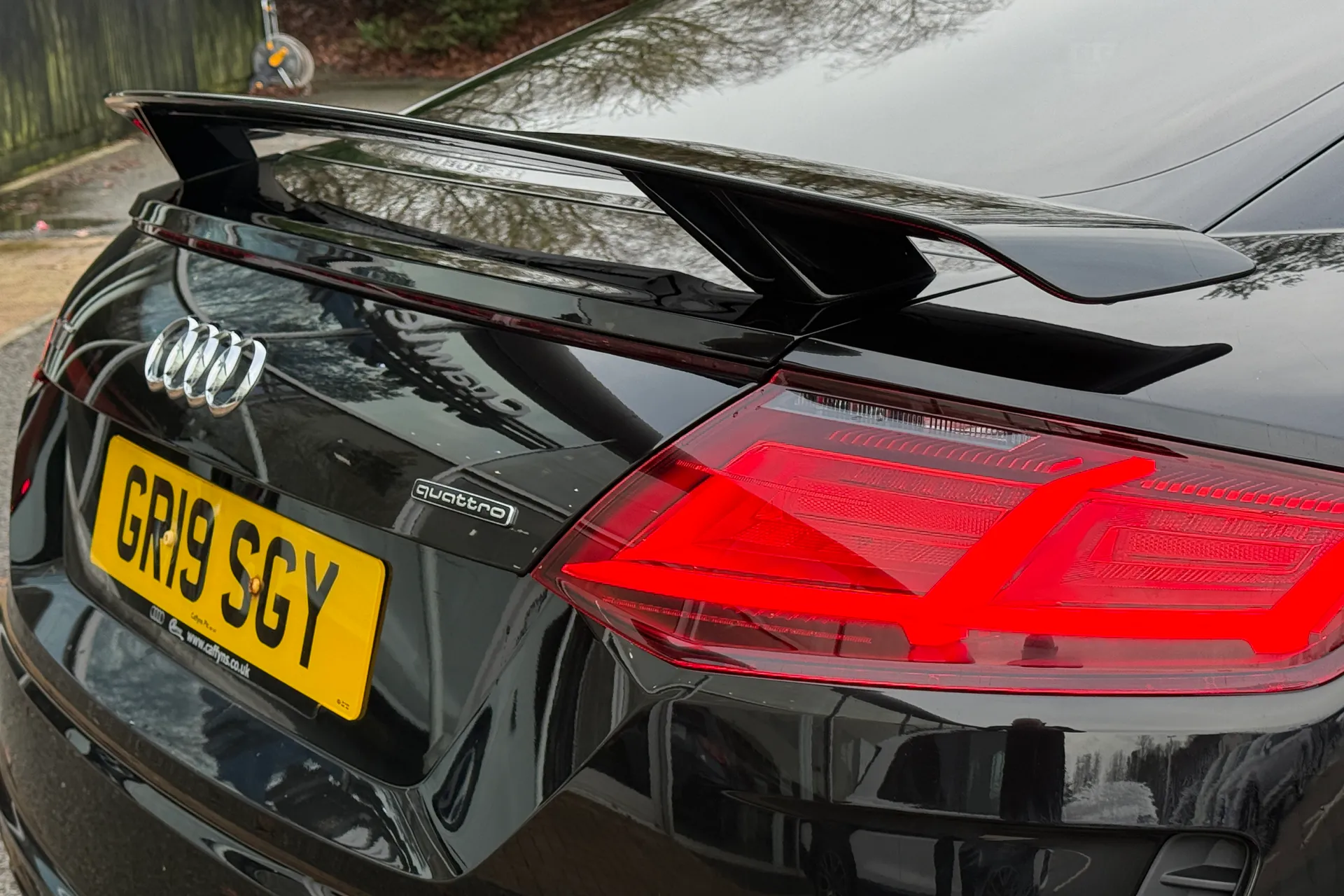 Audi TT thumbnail image number 48