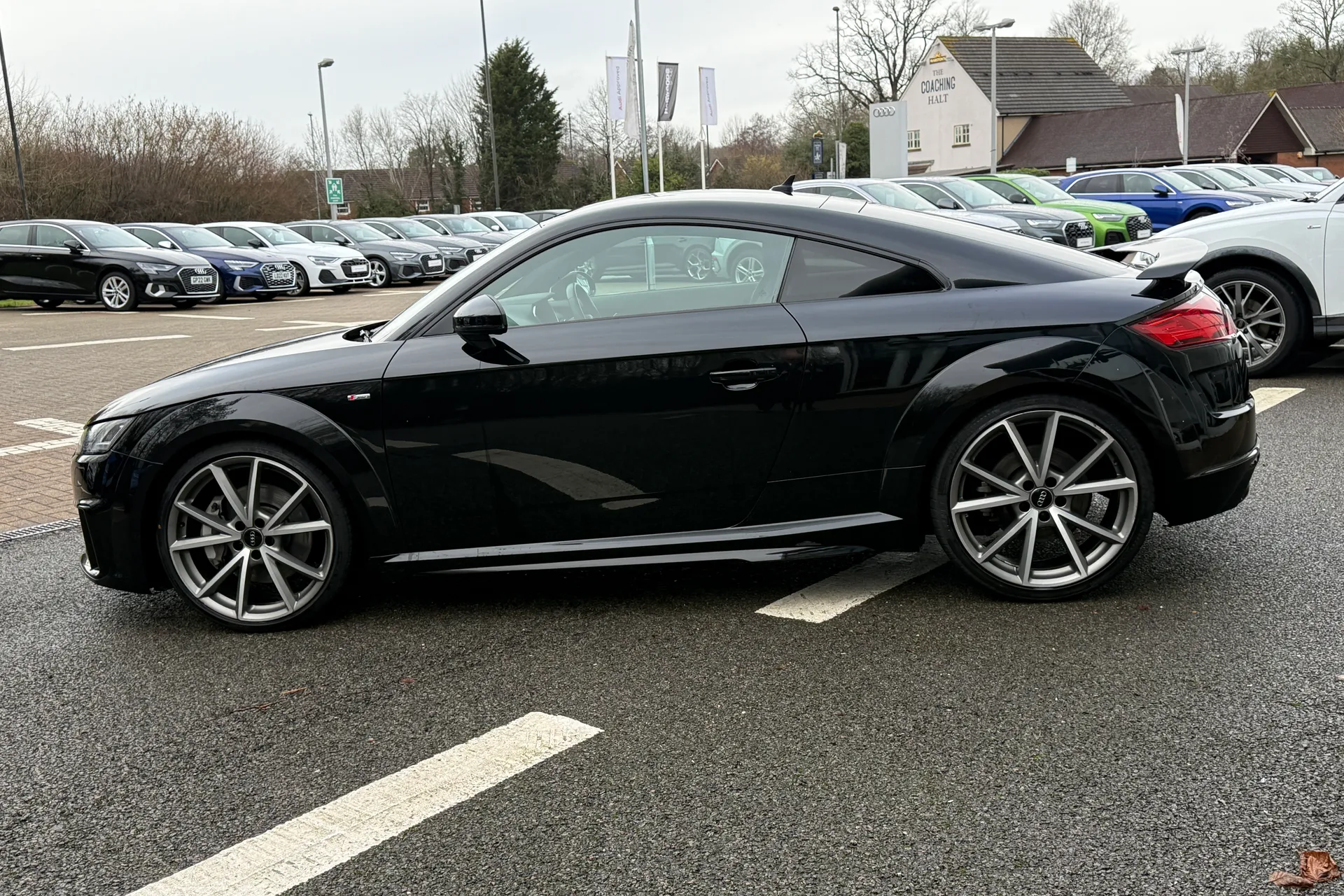 Audi TT thumbnail image number 13