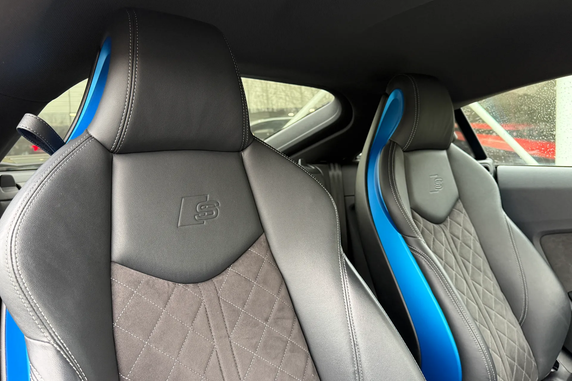 Audi TT thumbnail image number 50