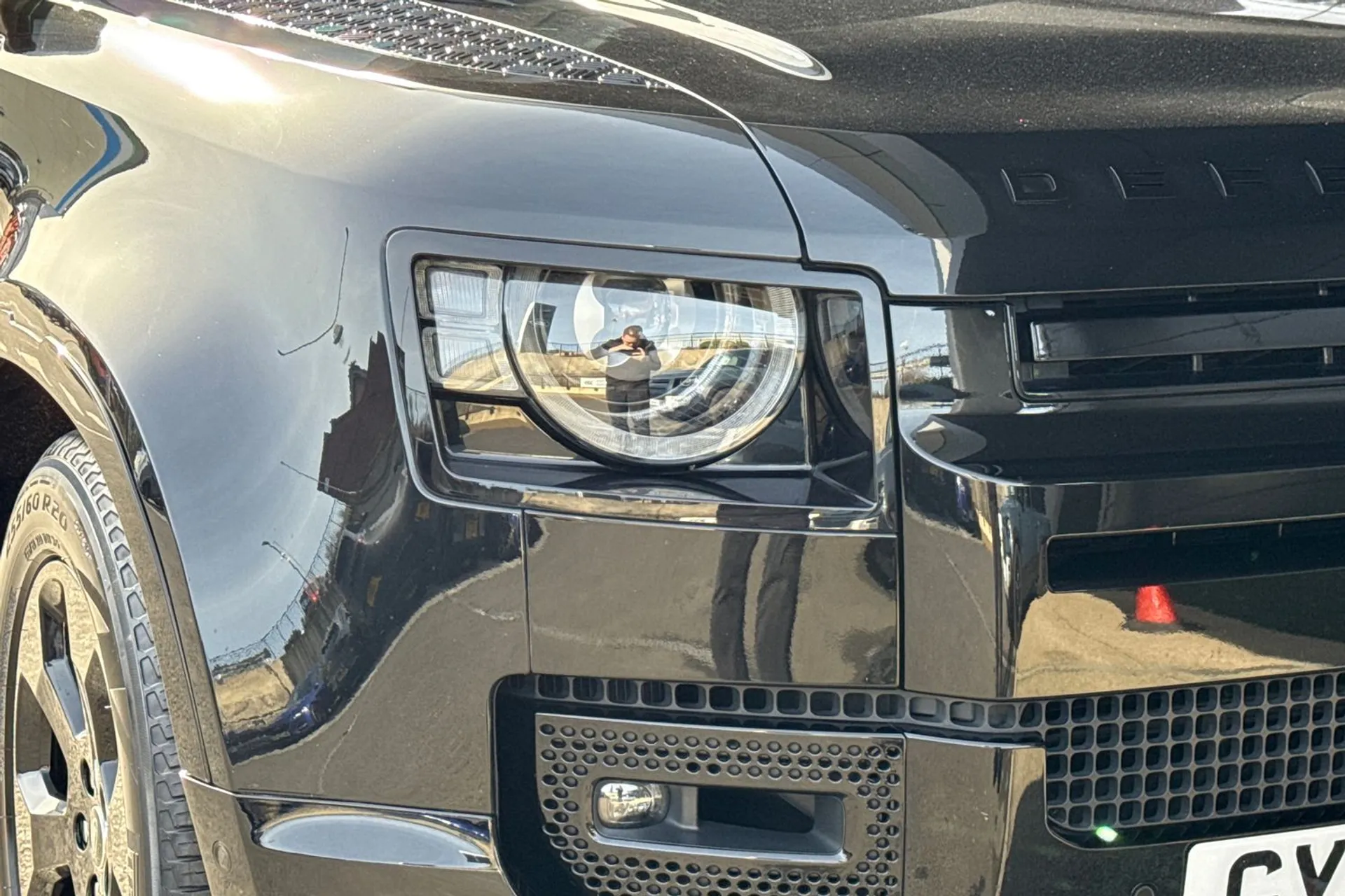 LAND ROVER DEFENDER thumbnail image number 26