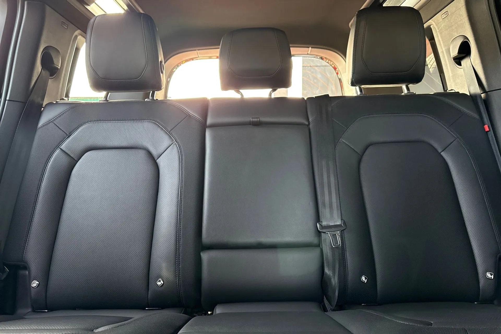 LAND ROVER DEFENDER thumbnail image number 44