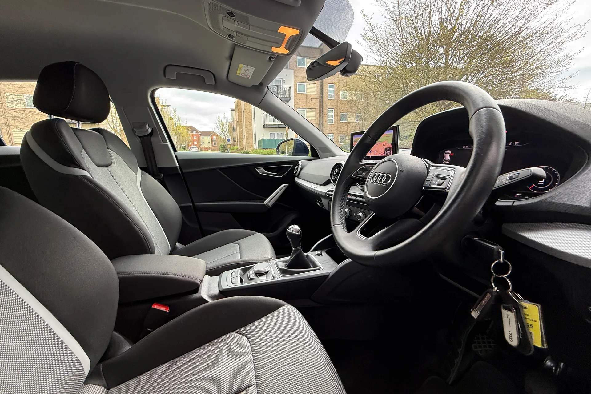 Audi Q2 thumbnail image number 9