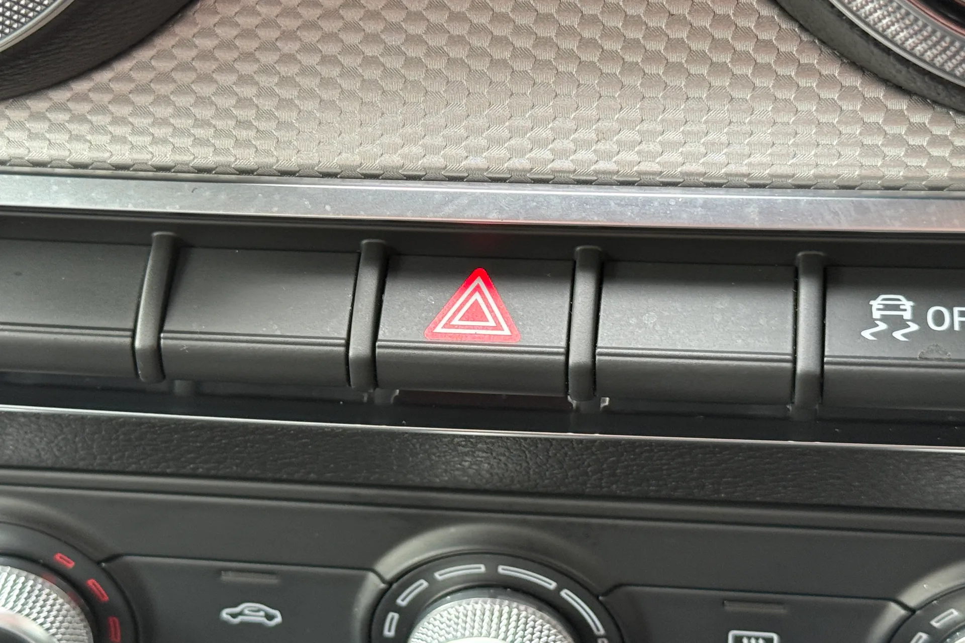 Audi Q2 thumbnail image number 56