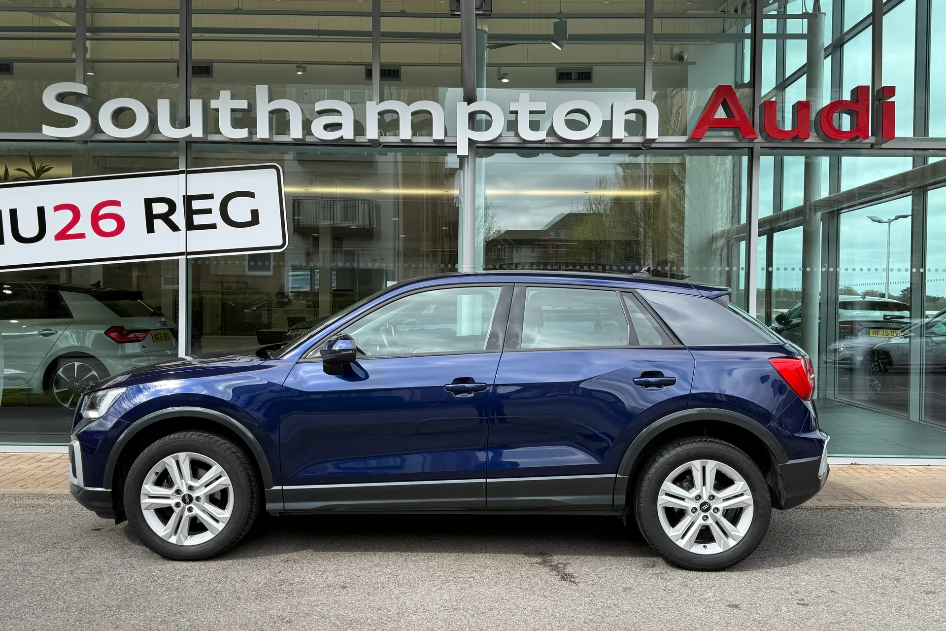 Audi Q2 thumbnail image number 50