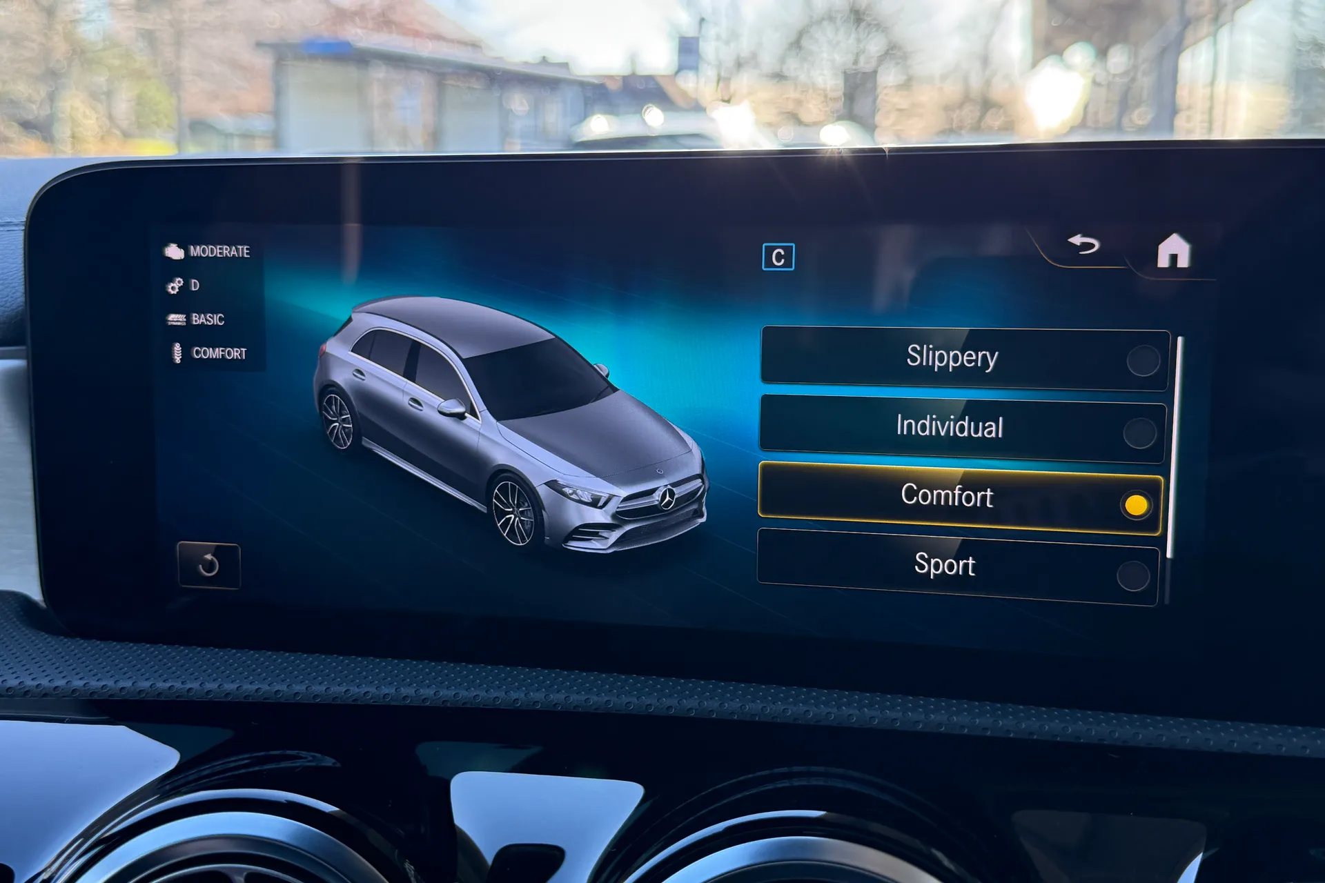 MERCEDES-BENZ A CLASS thumbnail image number 28