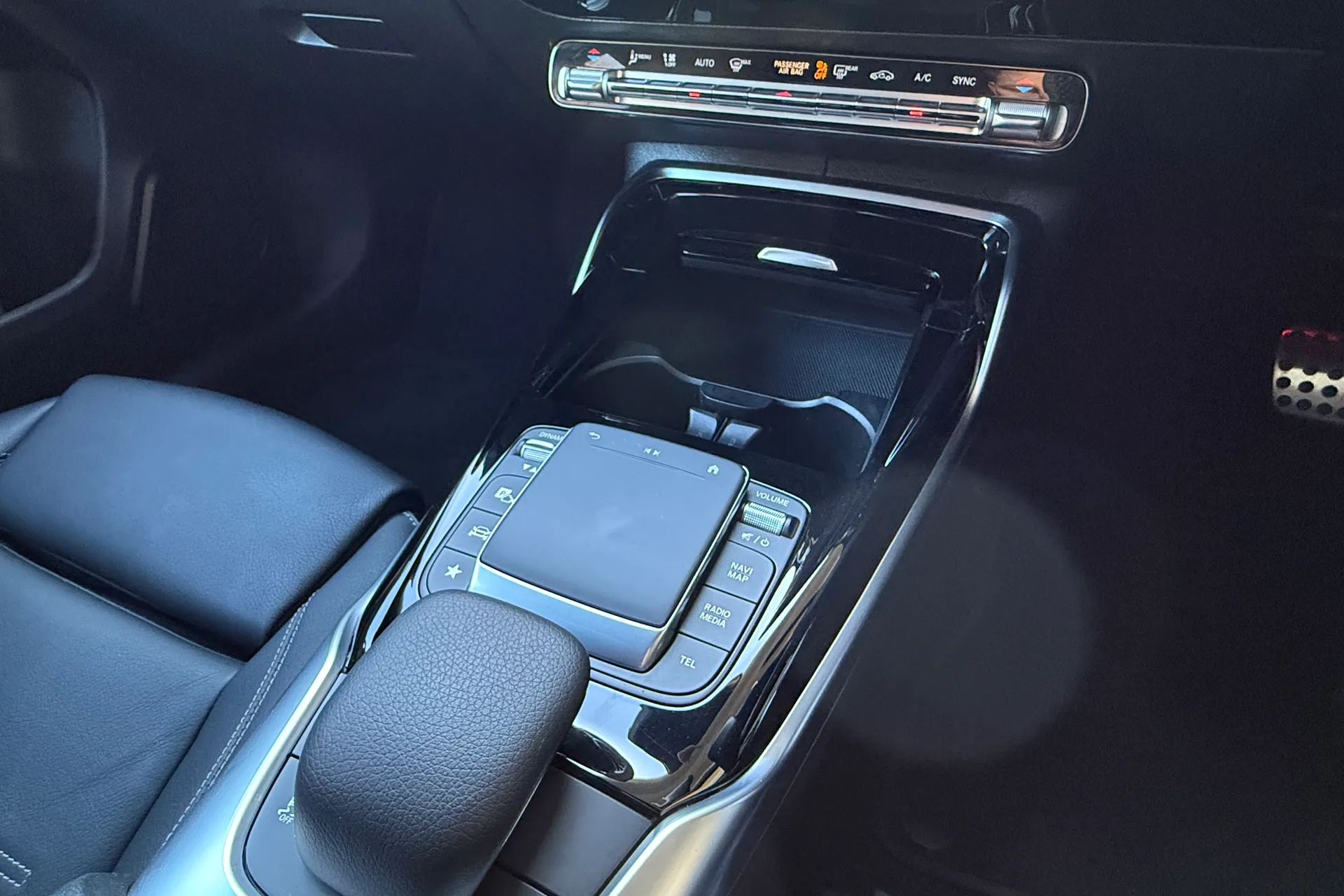 MERCEDES-BENZ A CLASS thumbnail image number 18