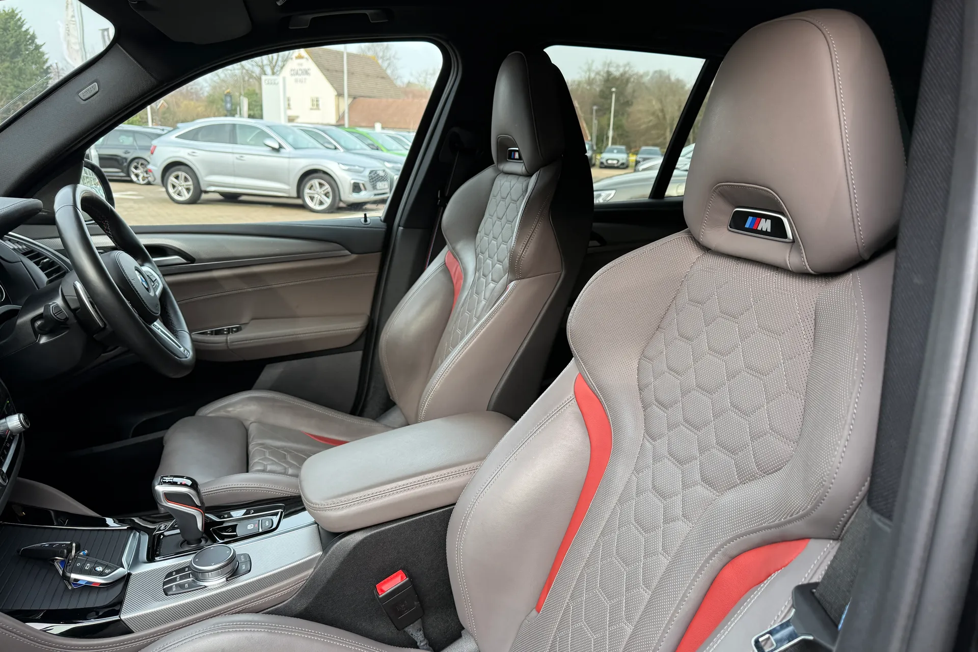 BMW X3 M thumbnail image number 60