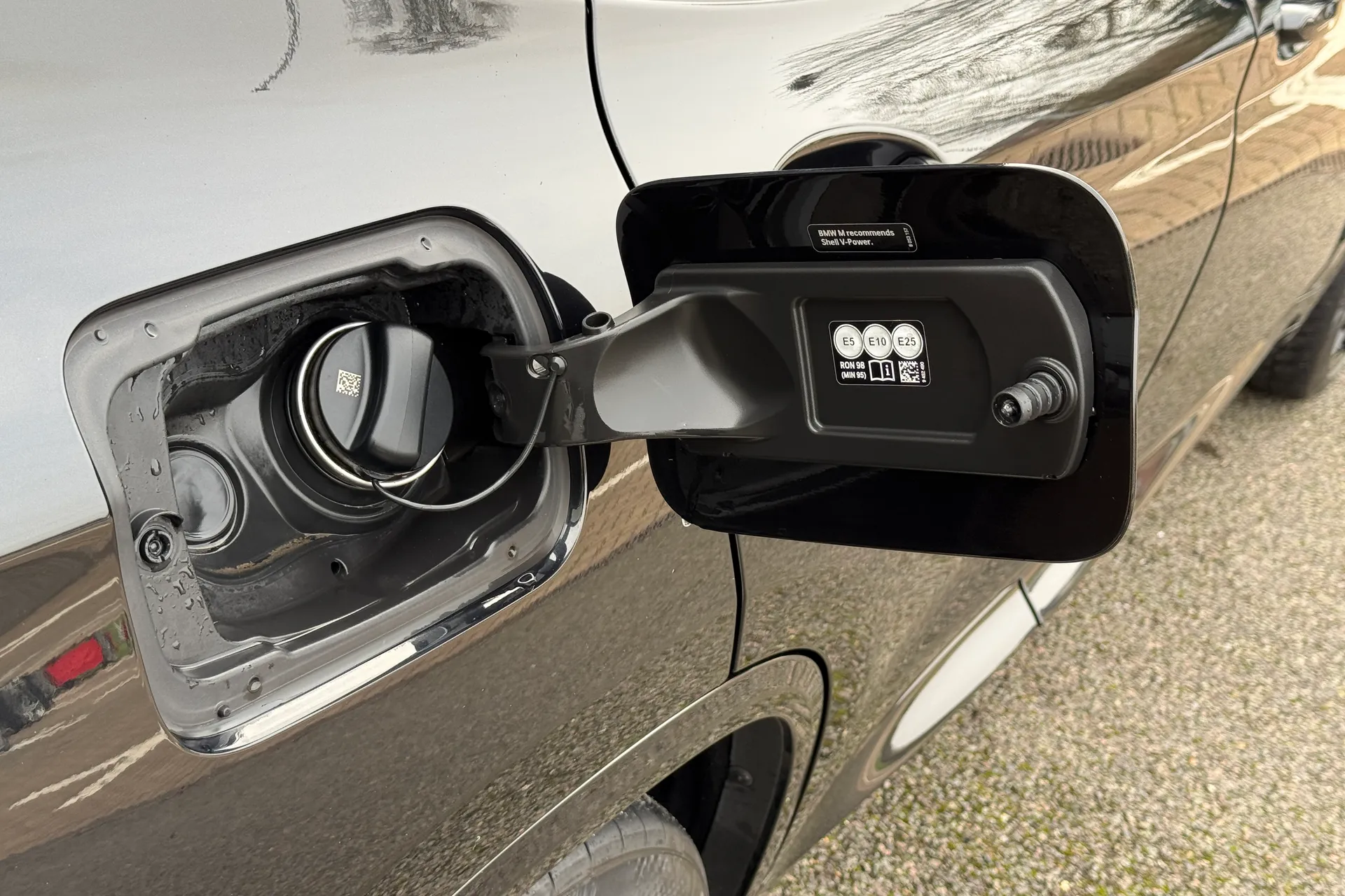 BMW X3 M thumbnail image number 35